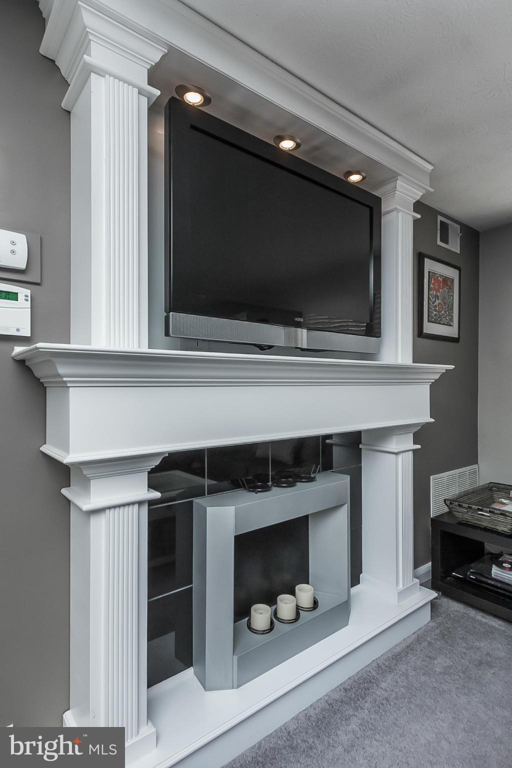 GREENSPRING EAST - Residential