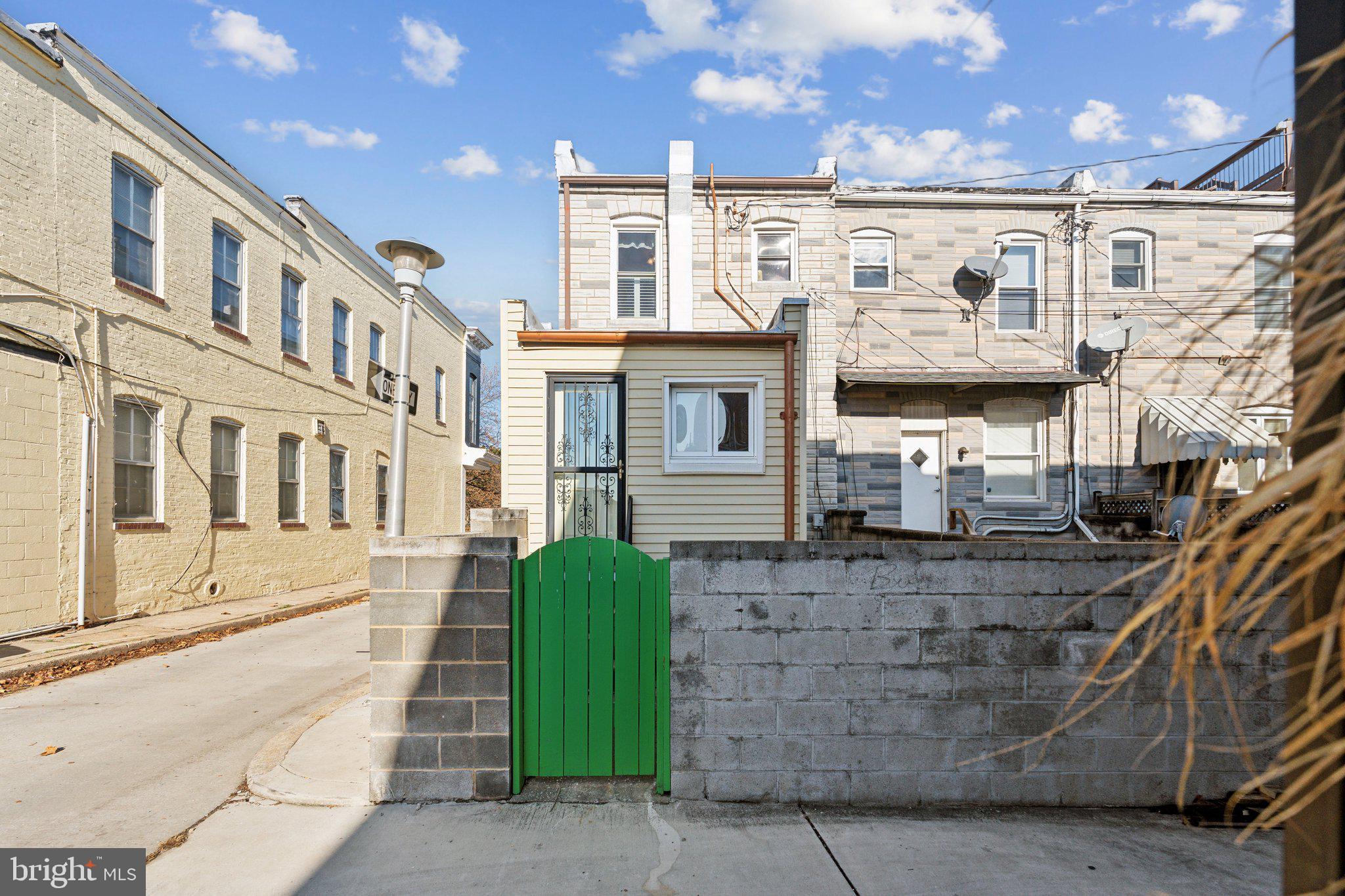 HIGHLANDTOWN - Residential