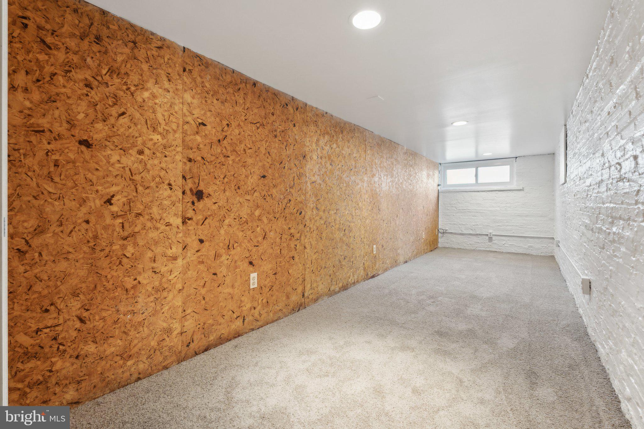 HIGHLANDTOWN - Residential