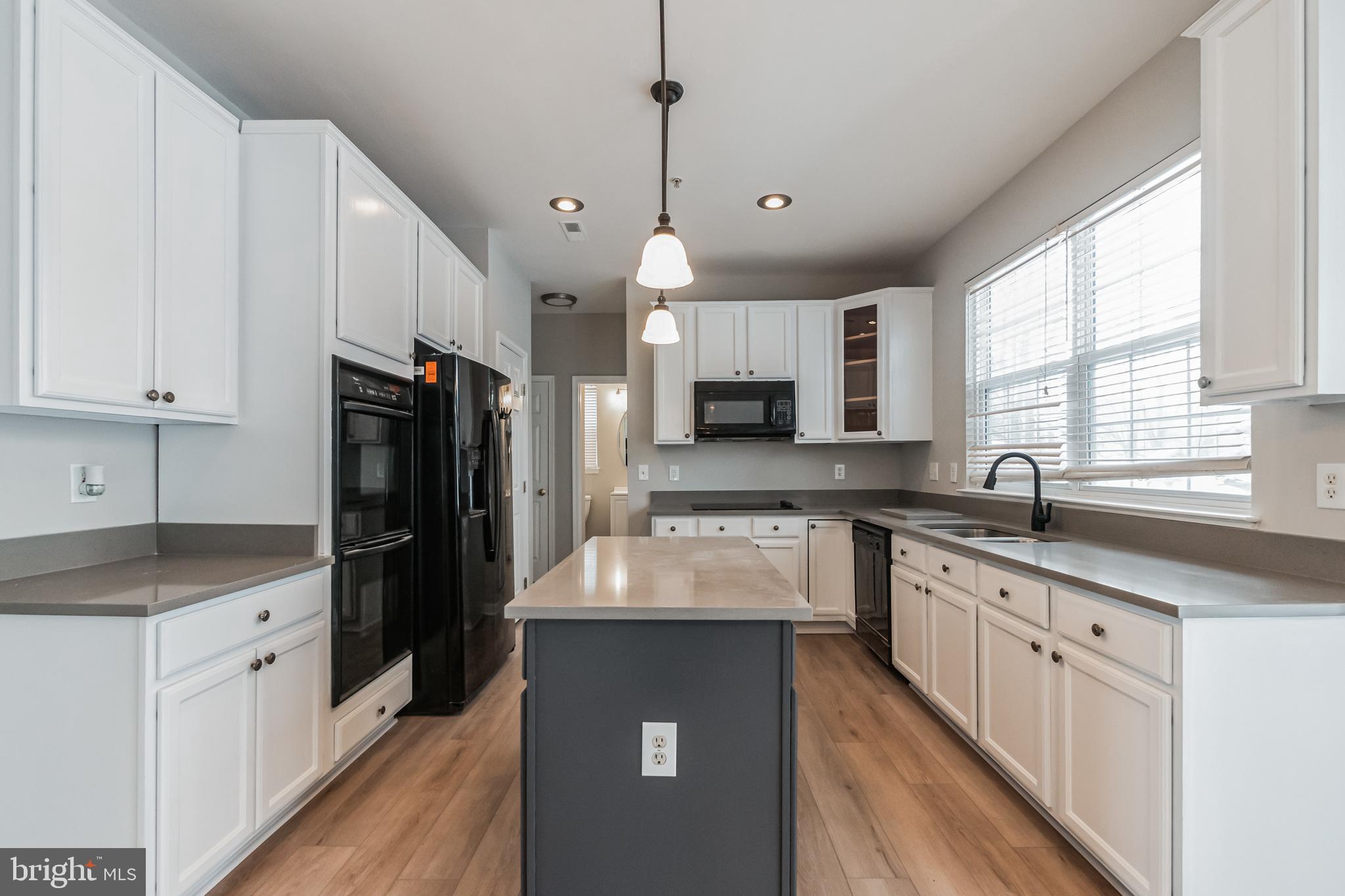 SNOWHILL ESTATES - Residential