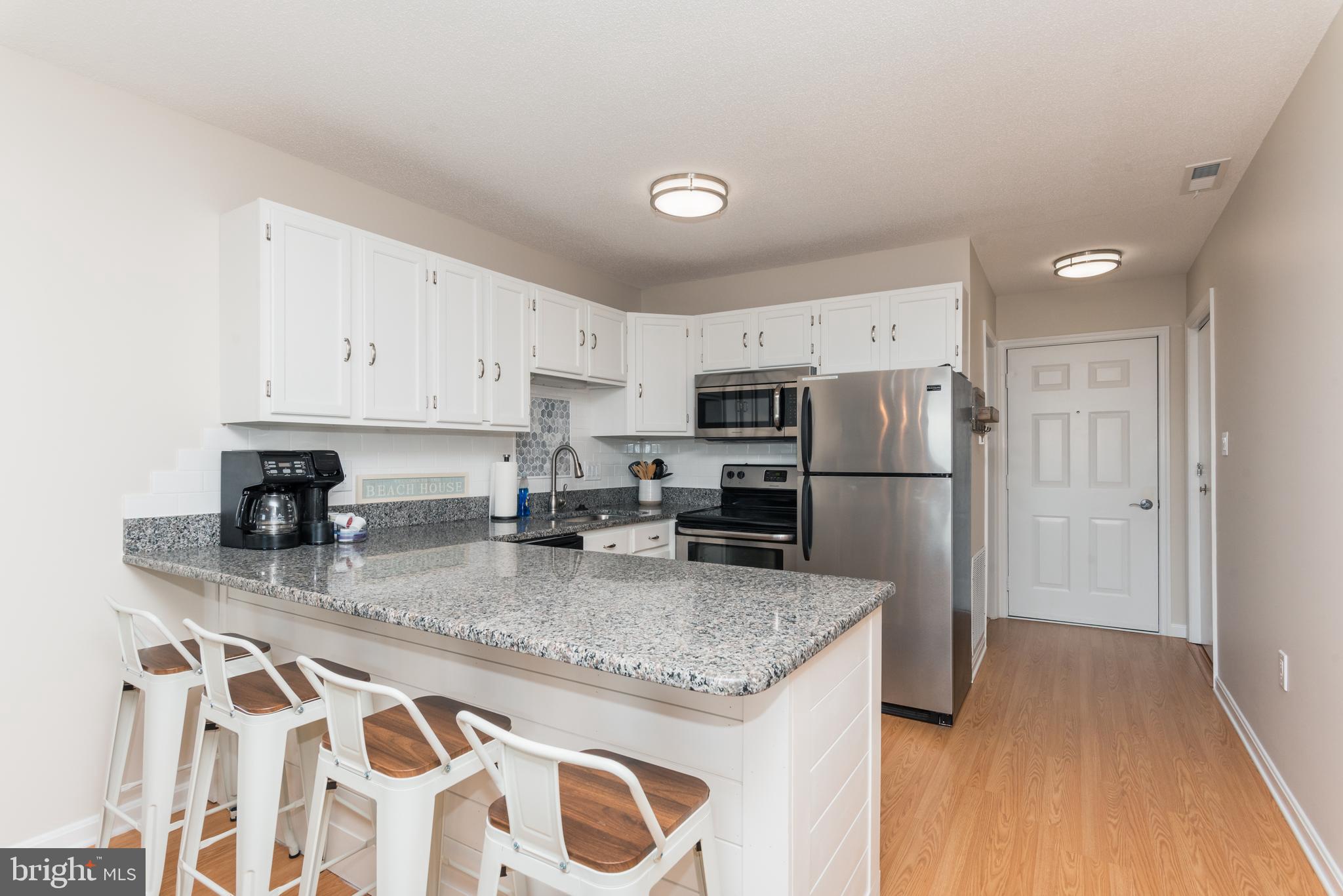 14501 TUNNEL AVENUE 30602