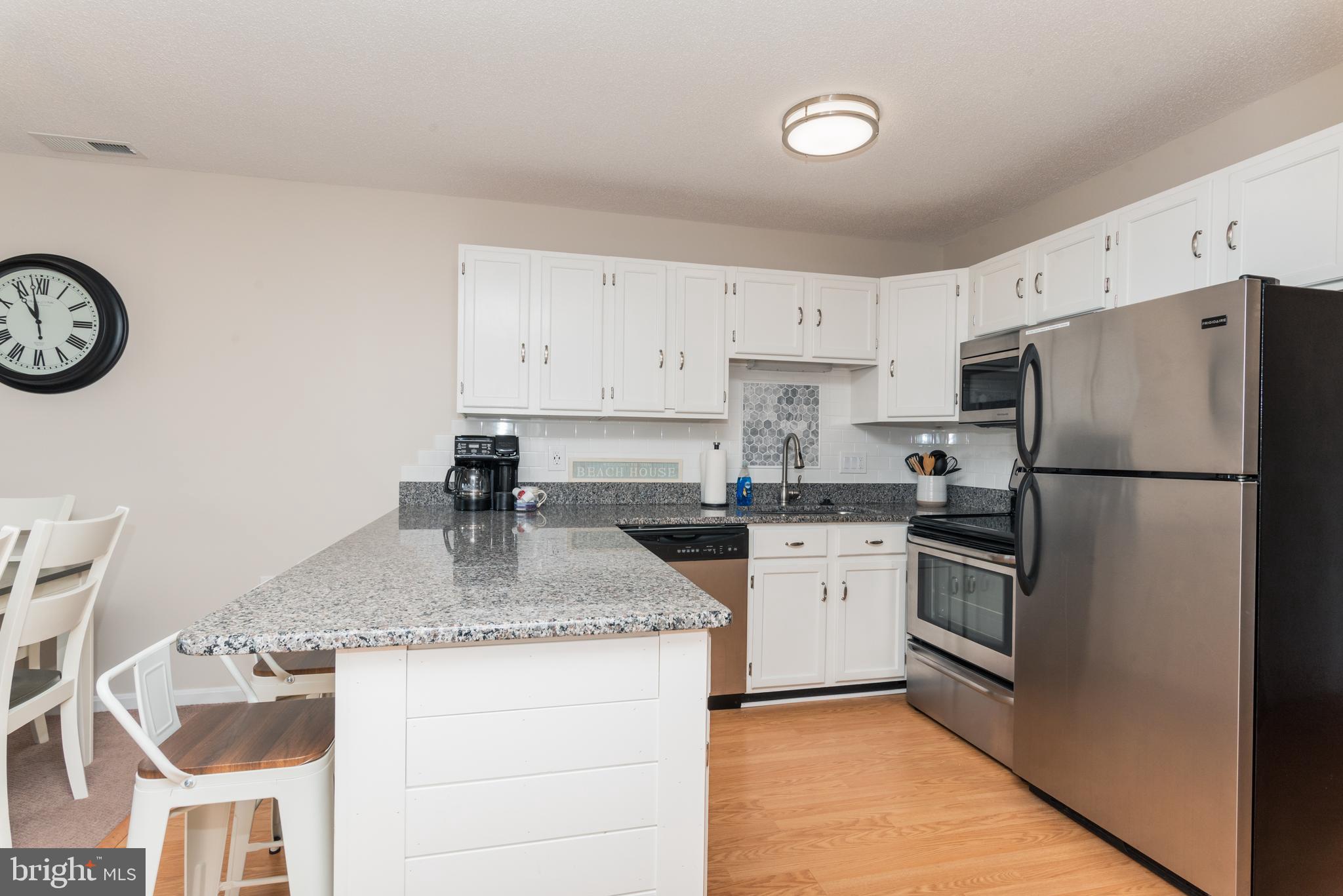 14501 TUNNEL AVENUE 30602