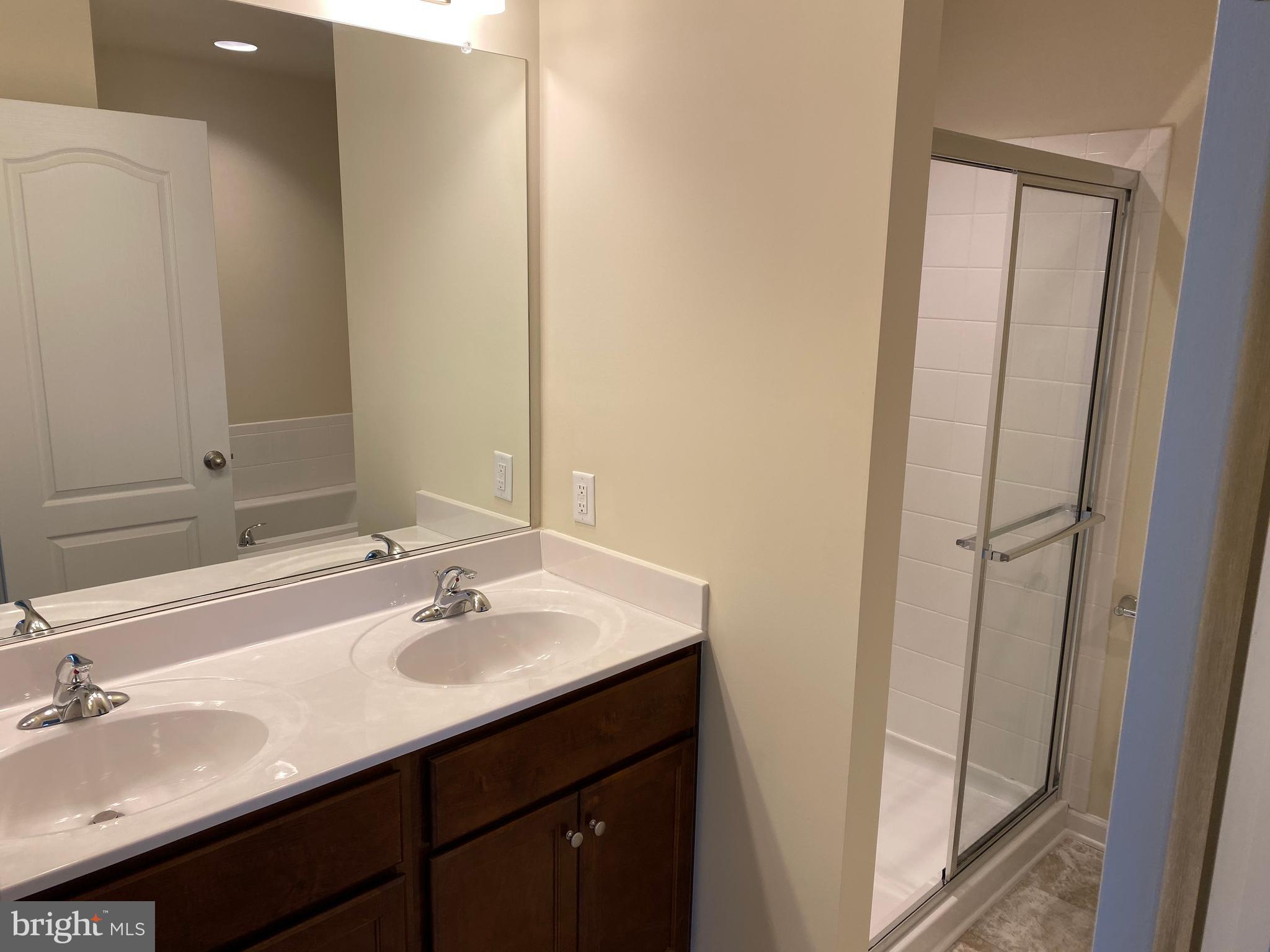 STONEBROOK VILLAGE - Residential