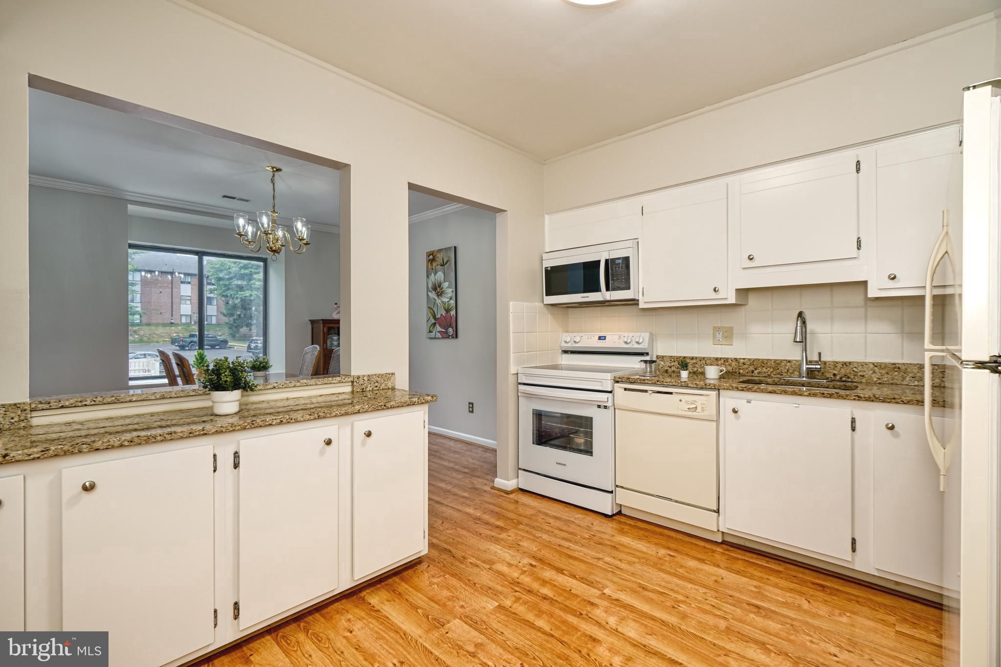 MAYS CHAPEL VILLAGE - Residential