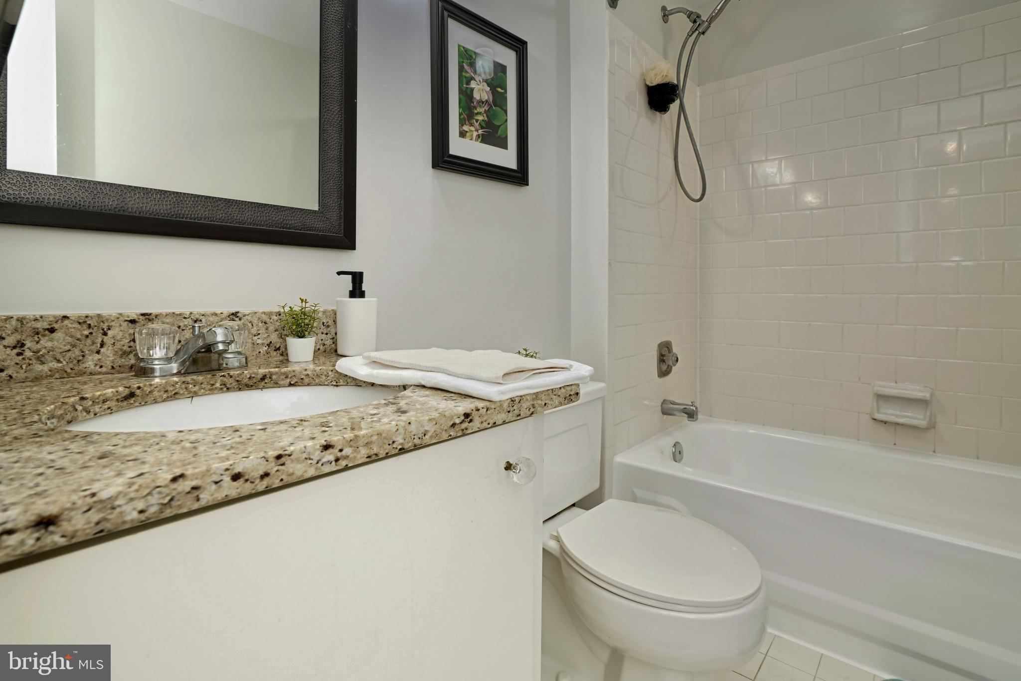 MAYS CHAPEL VILLAGE - Residential