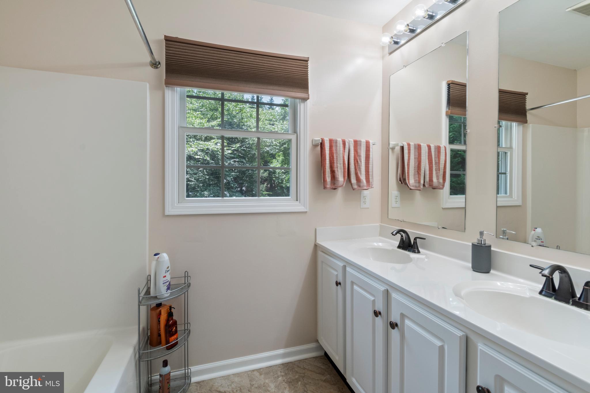 REISTERSTOWN - Residential