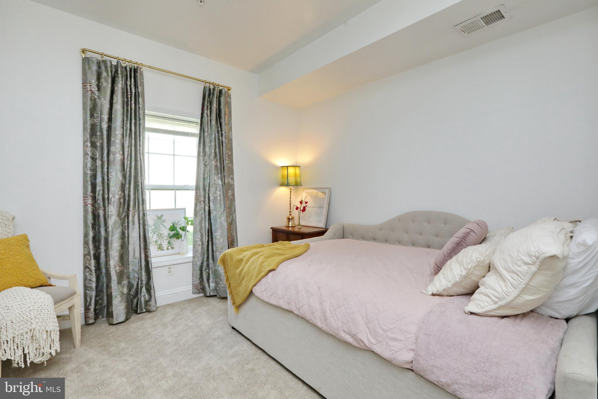 THE VILLAGES OF STEEPLECHASE - Residential