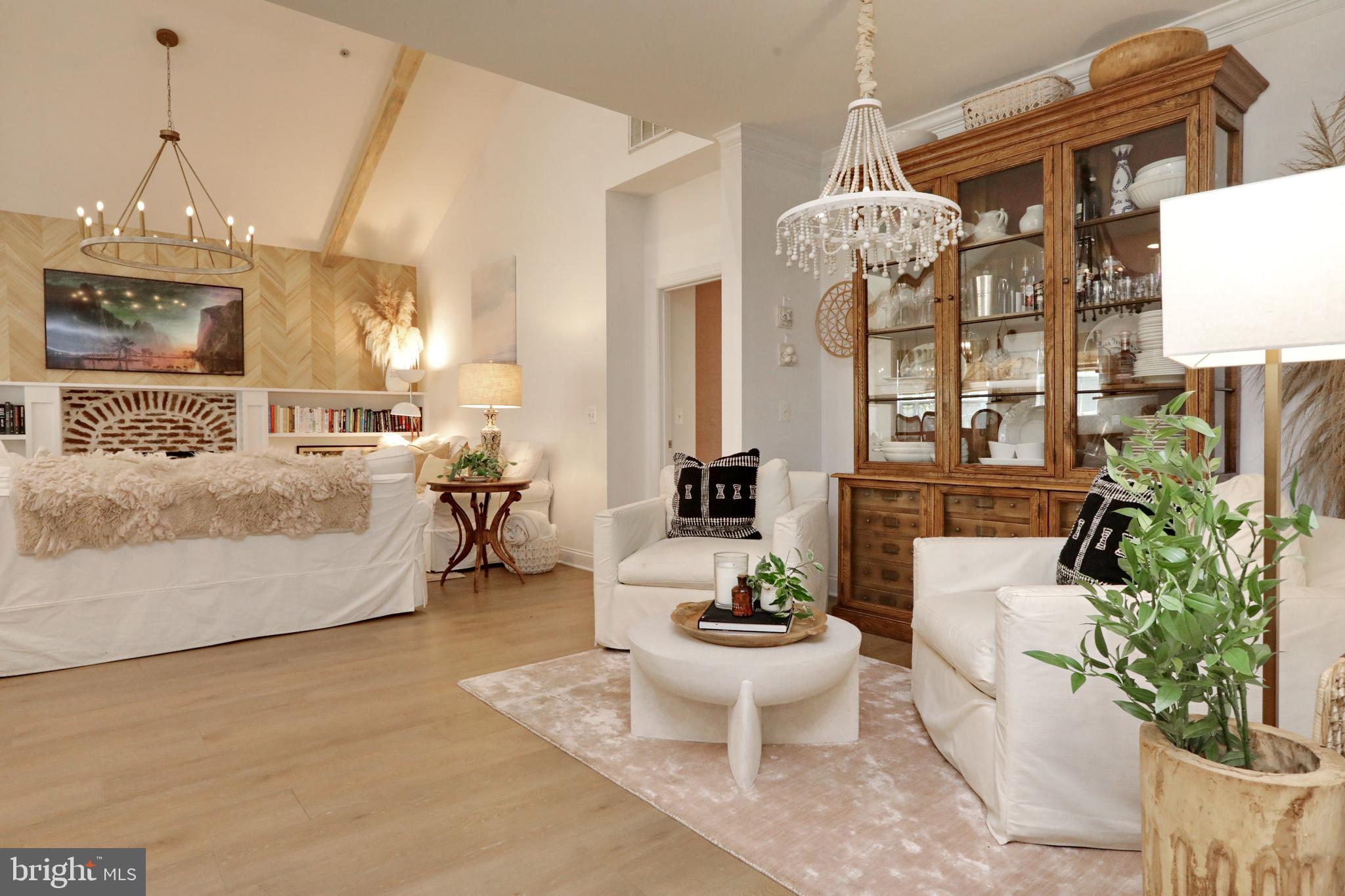 THE VILLAGES OF STEEPLECHASE - Residential