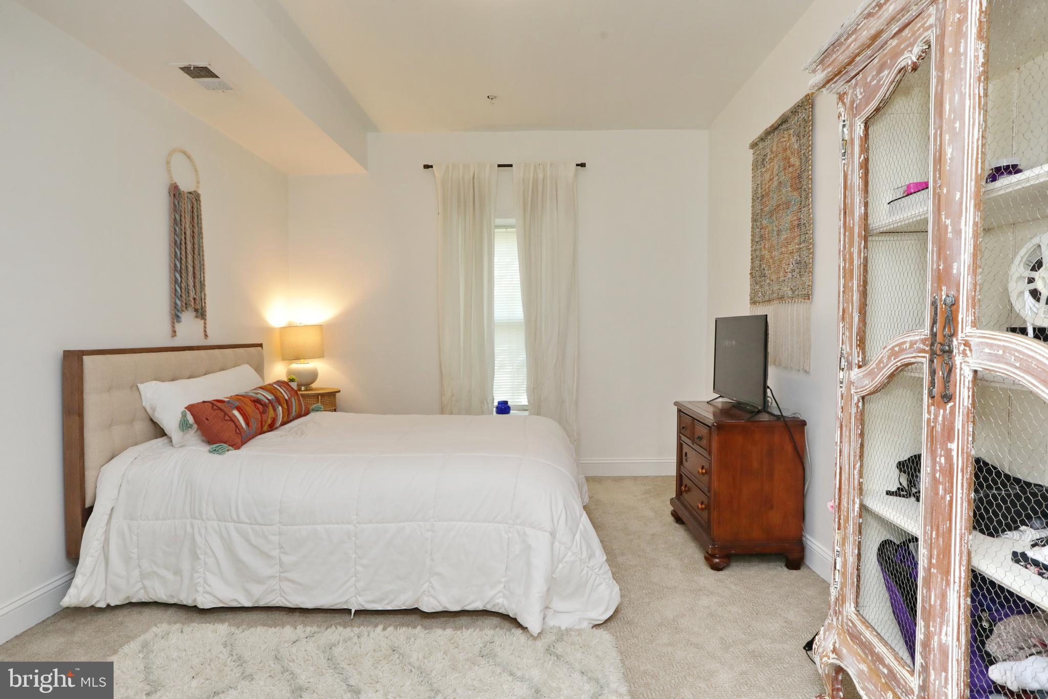 THE VILLAGES OF STEEPLECHASE - Residential