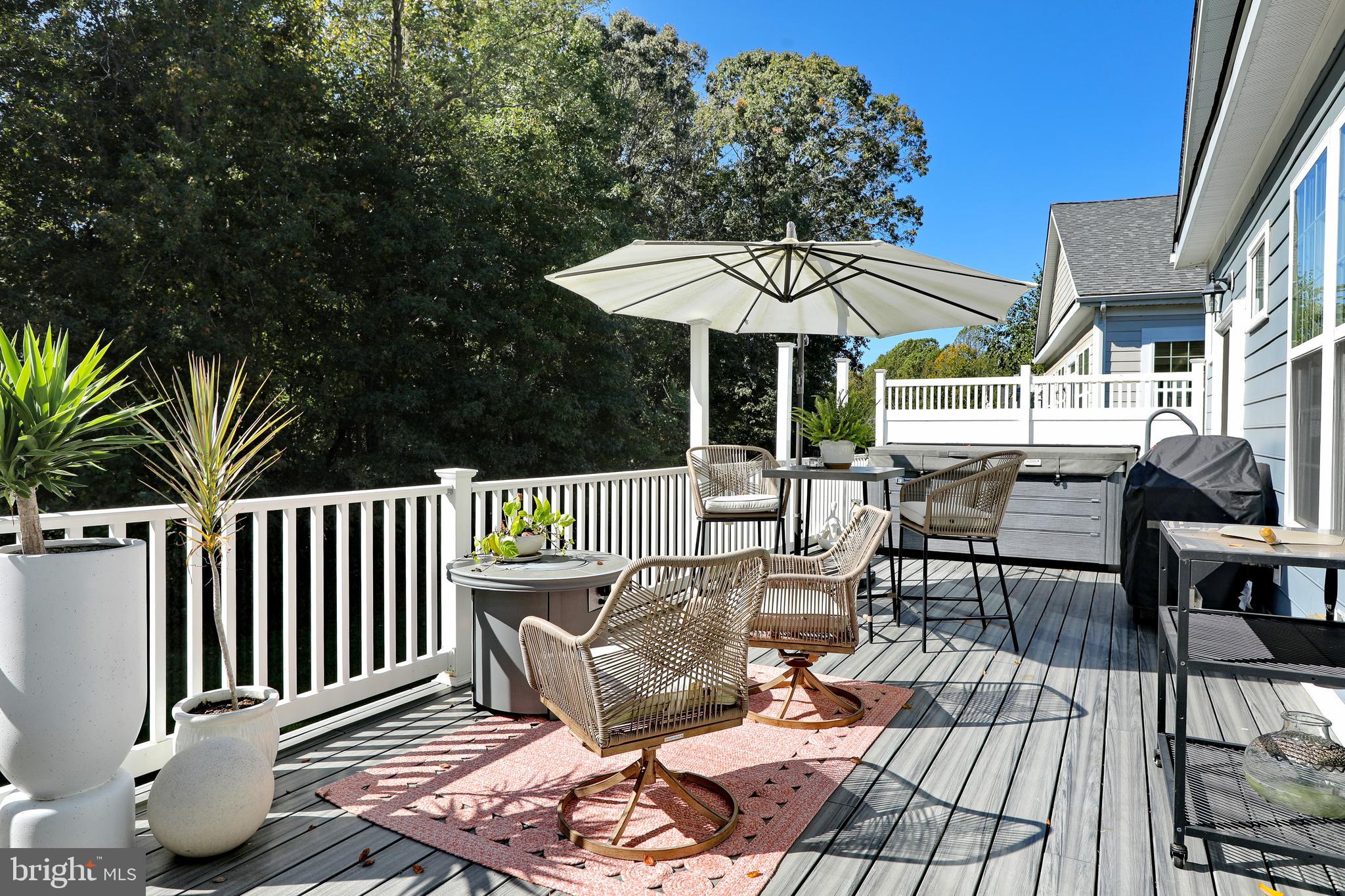 THE VILLAGES OF STEEPLECHASE - Residential