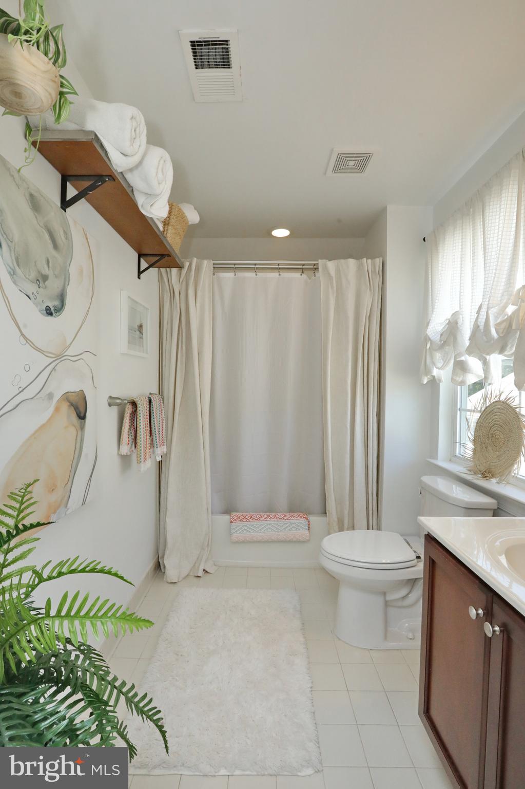 THE VILLAGES OF STEEPLECHASE - Residential