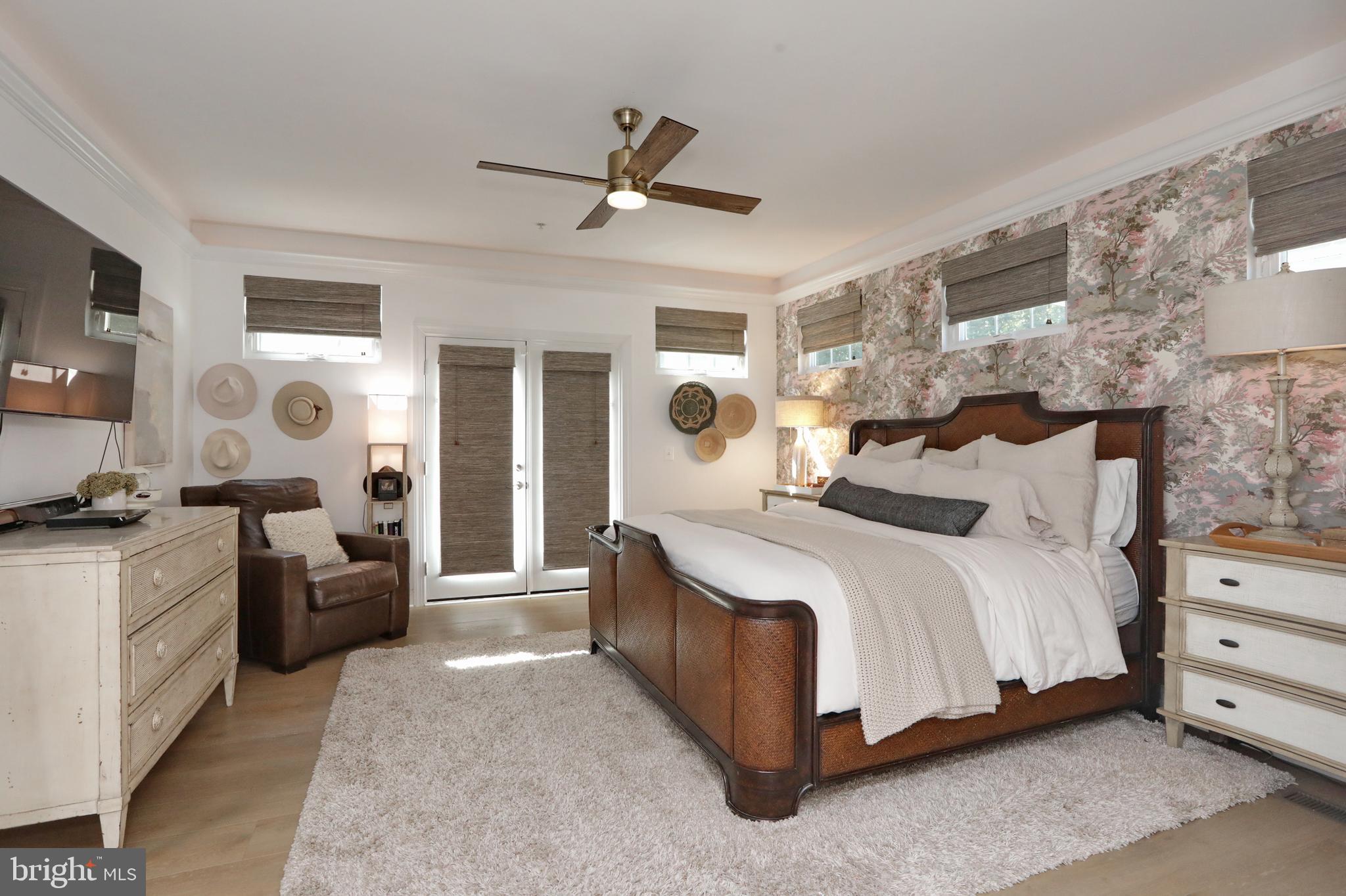 THE VILLAGES OF STEEPLECHASE - Residential