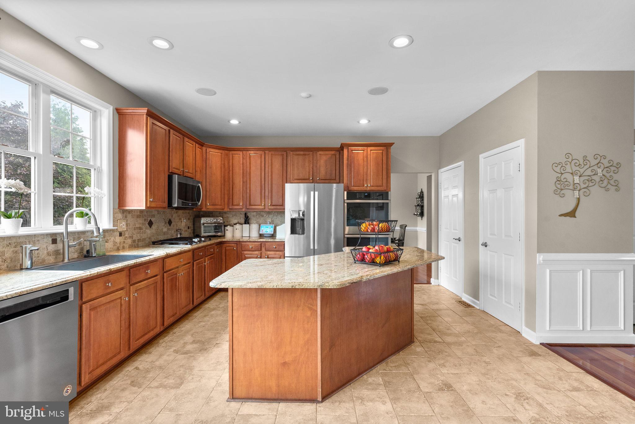 FIELDS OF NOTTINGHAM - Residential