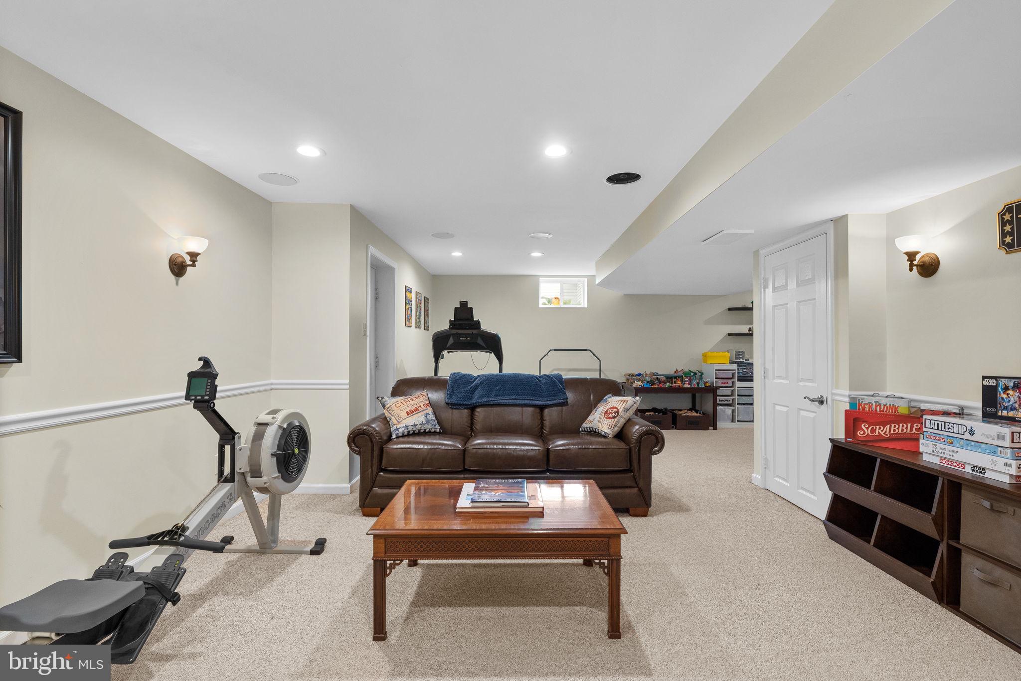 FIELDS OF NOTTINGHAM - Residential