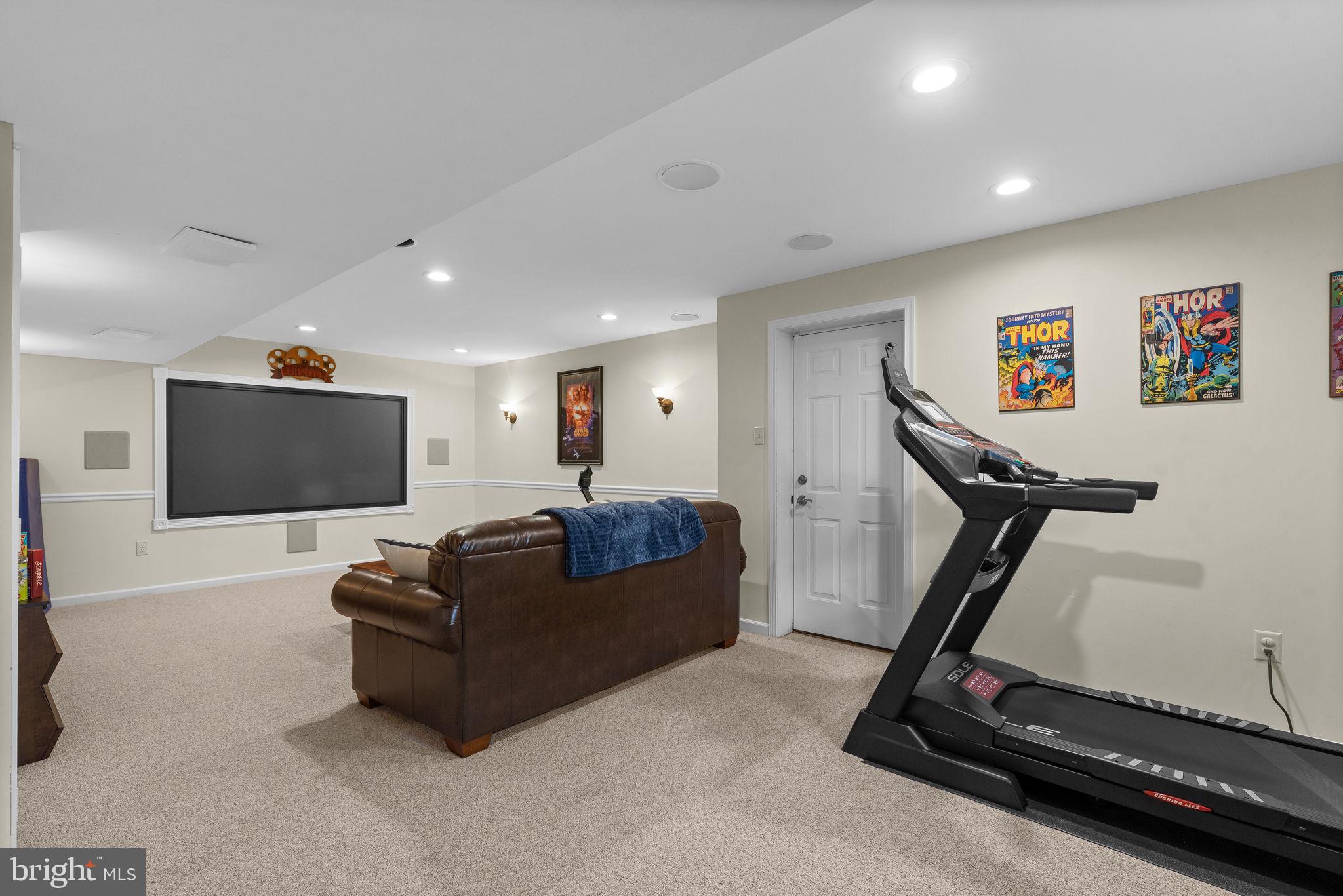 FIELDS OF NOTTINGHAM - Residential