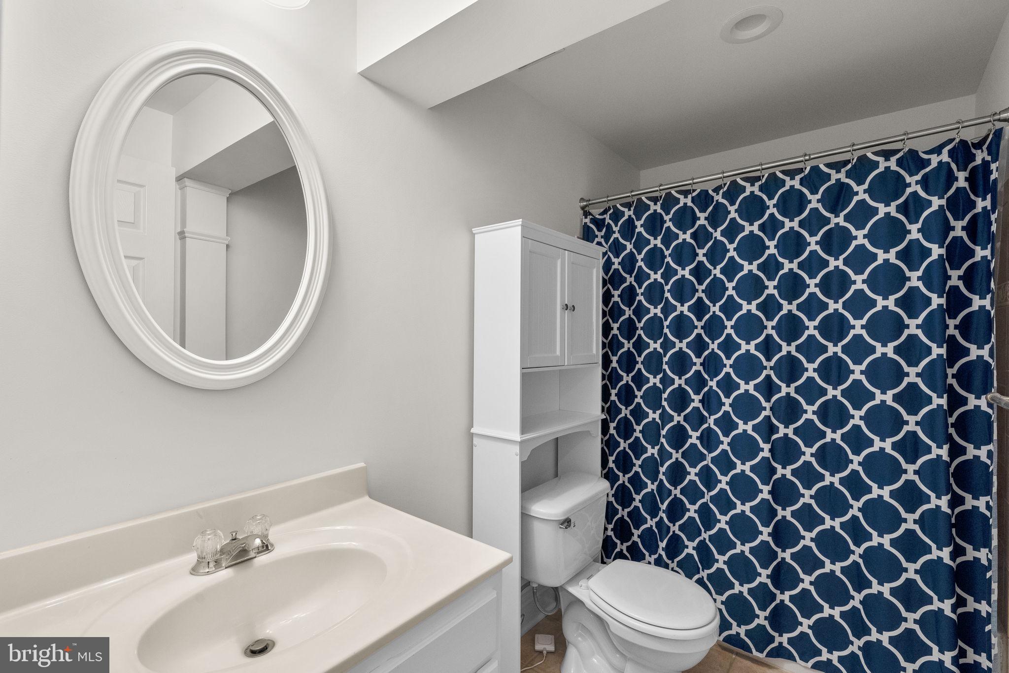 FIELDS OF NOTTINGHAM - Residential