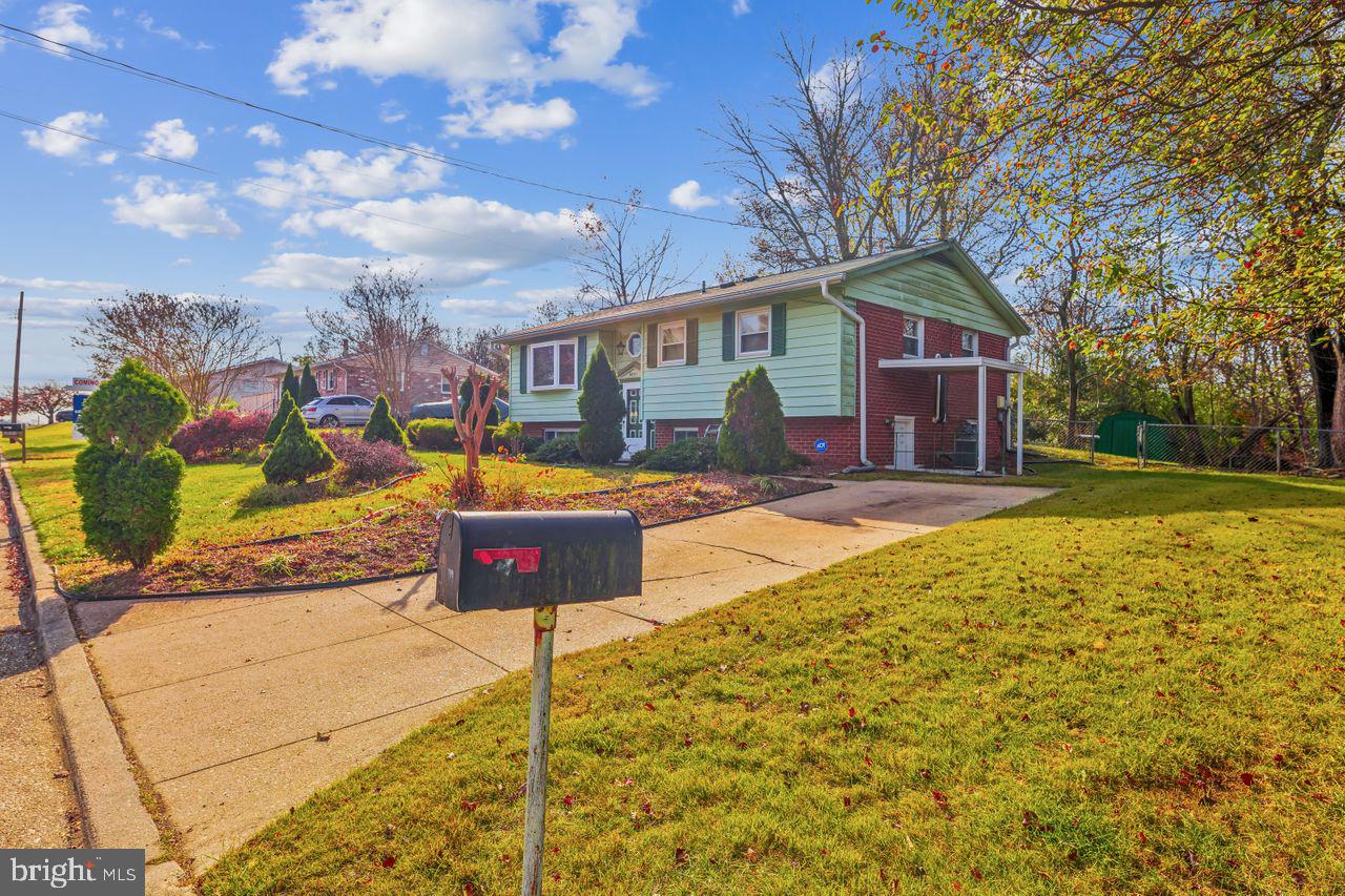 CYPRESS GARDENS - Residential