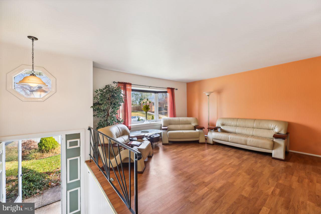 CYPRESS GARDENS - Residential