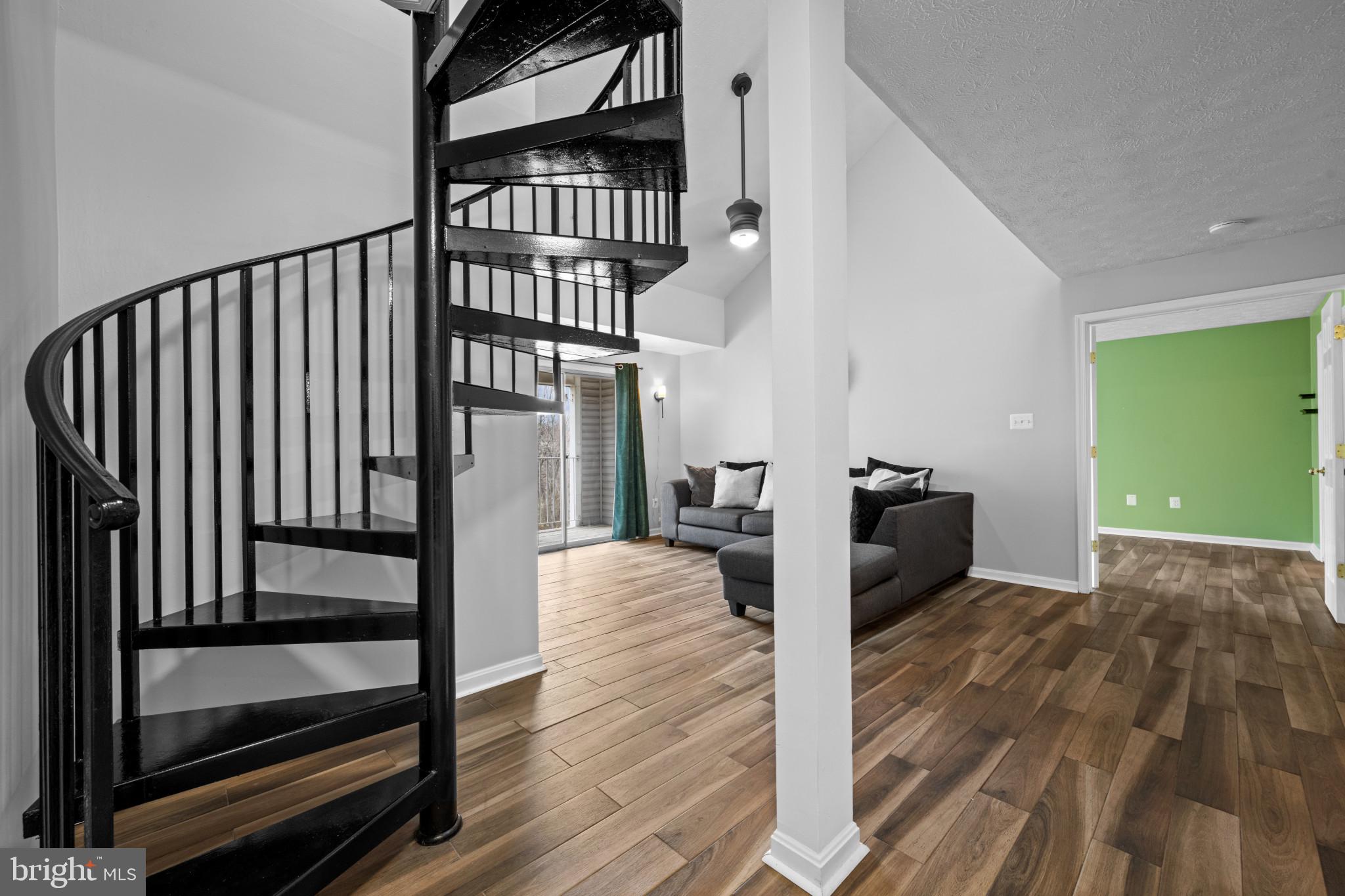 TIMBERGROVE - Residential