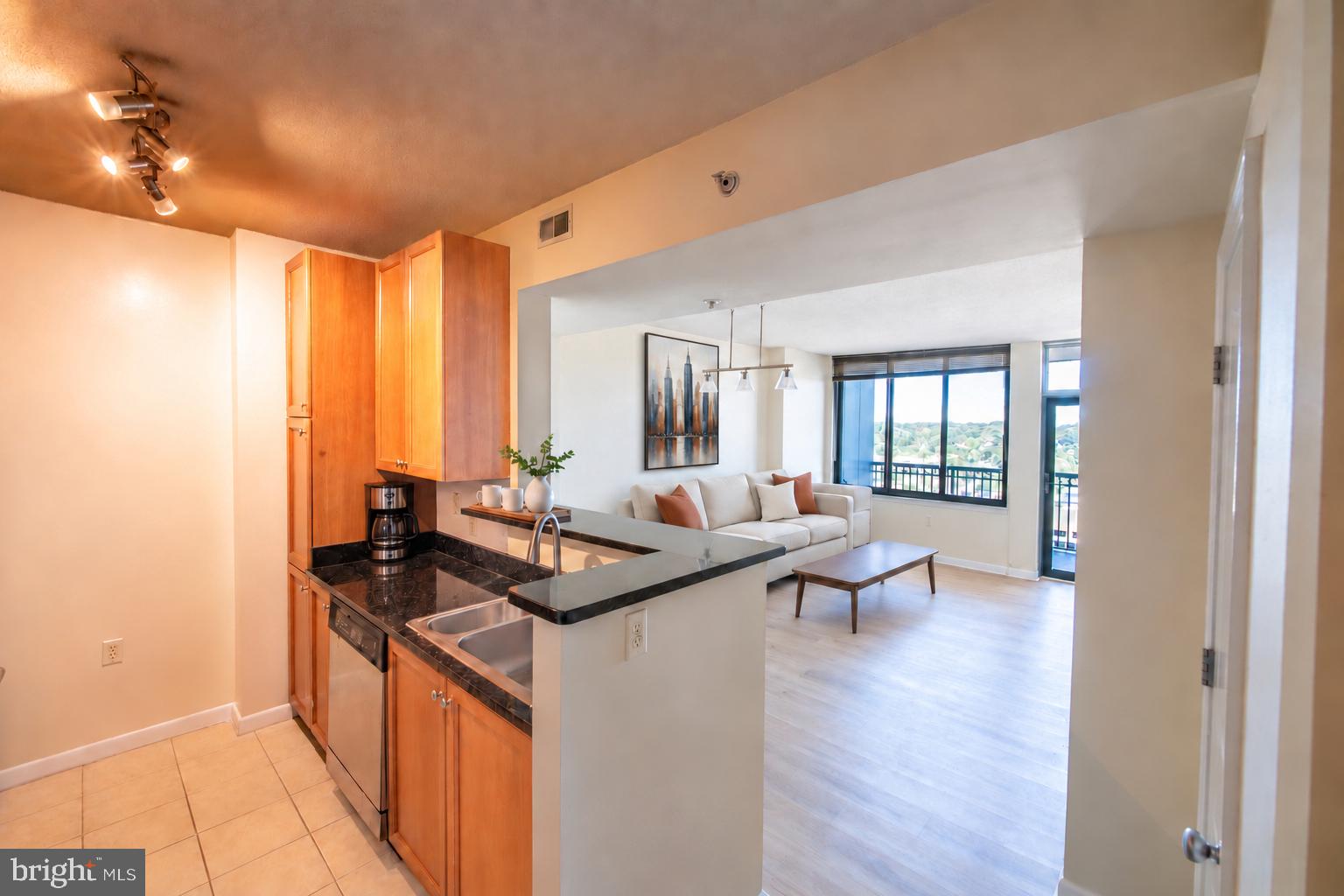 851 N GLEBE ROAD 1714