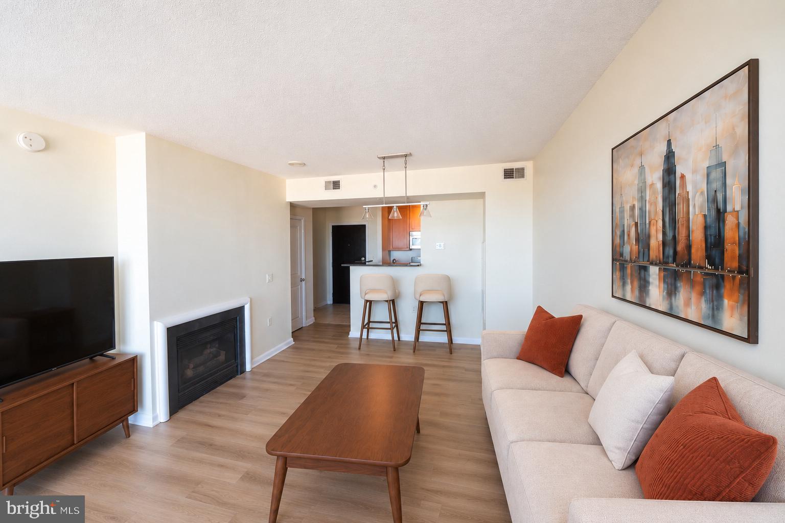 851 N GLEBE ROAD 1714