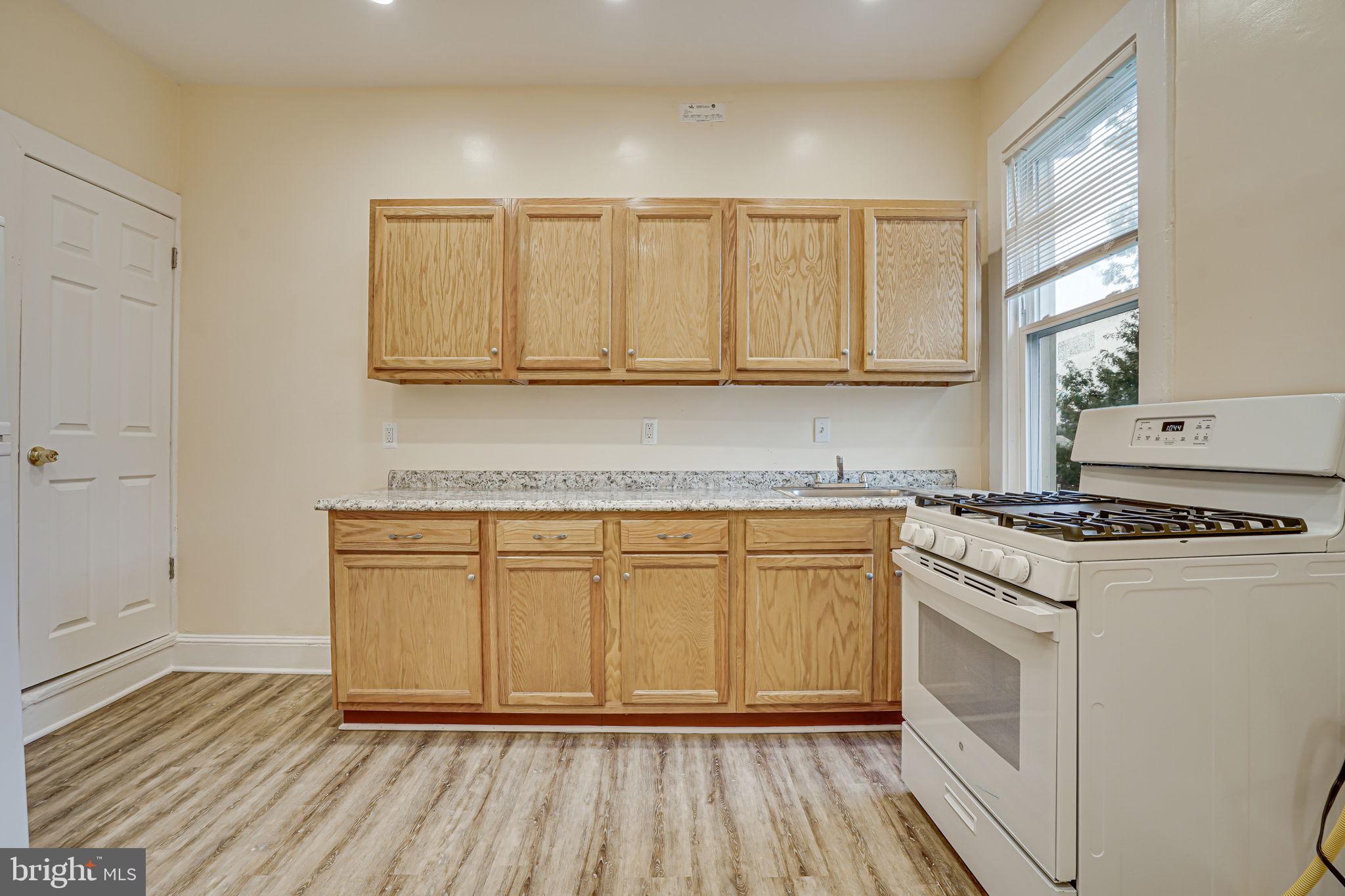 GWYNN OAK - Residential Income