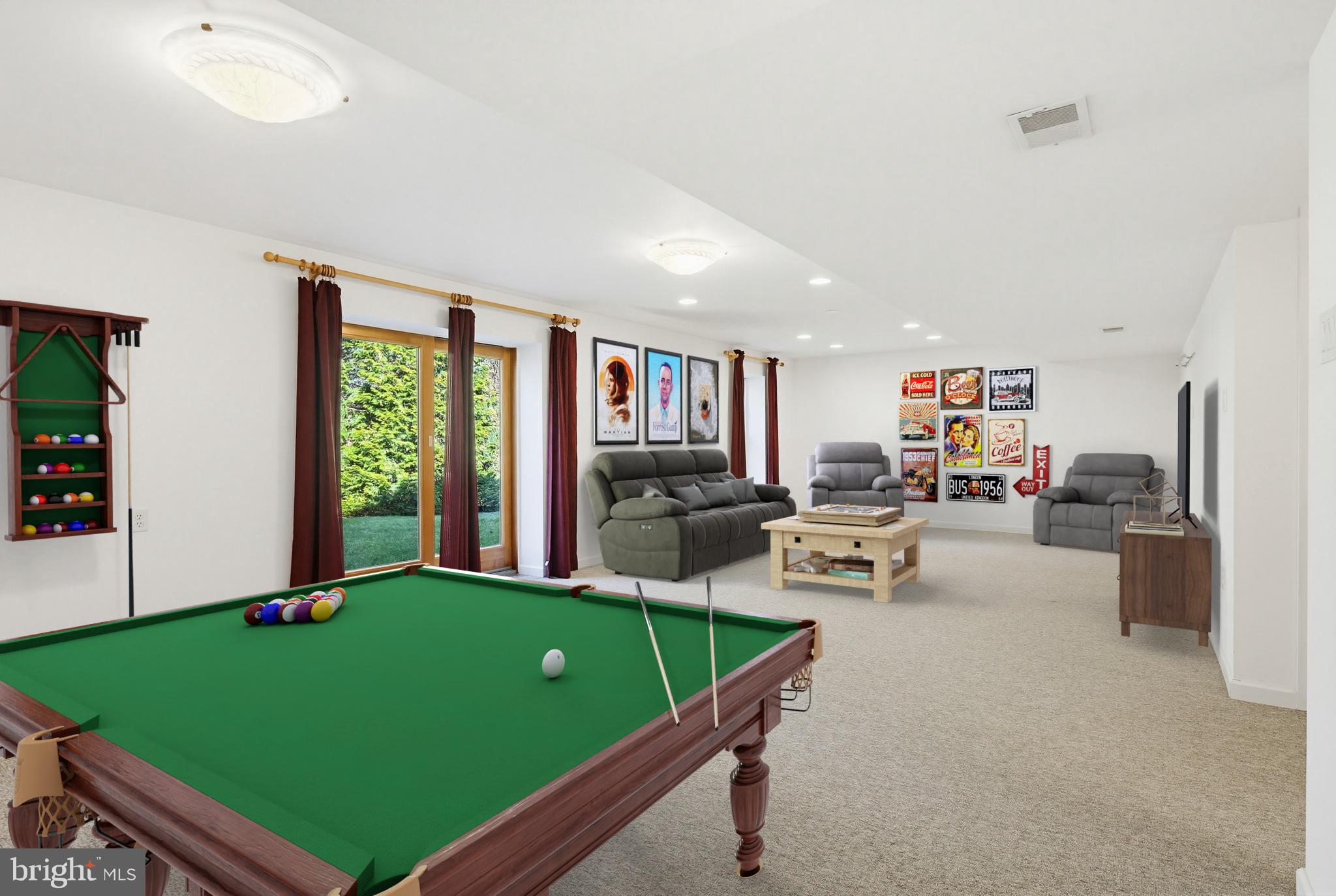 VILLAGE OF RIVER HILL - Residential