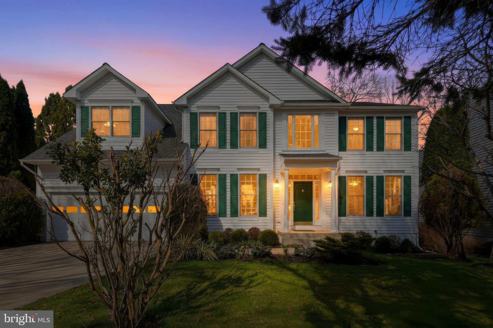 VILLAGE OF RIVER HILL - Residential