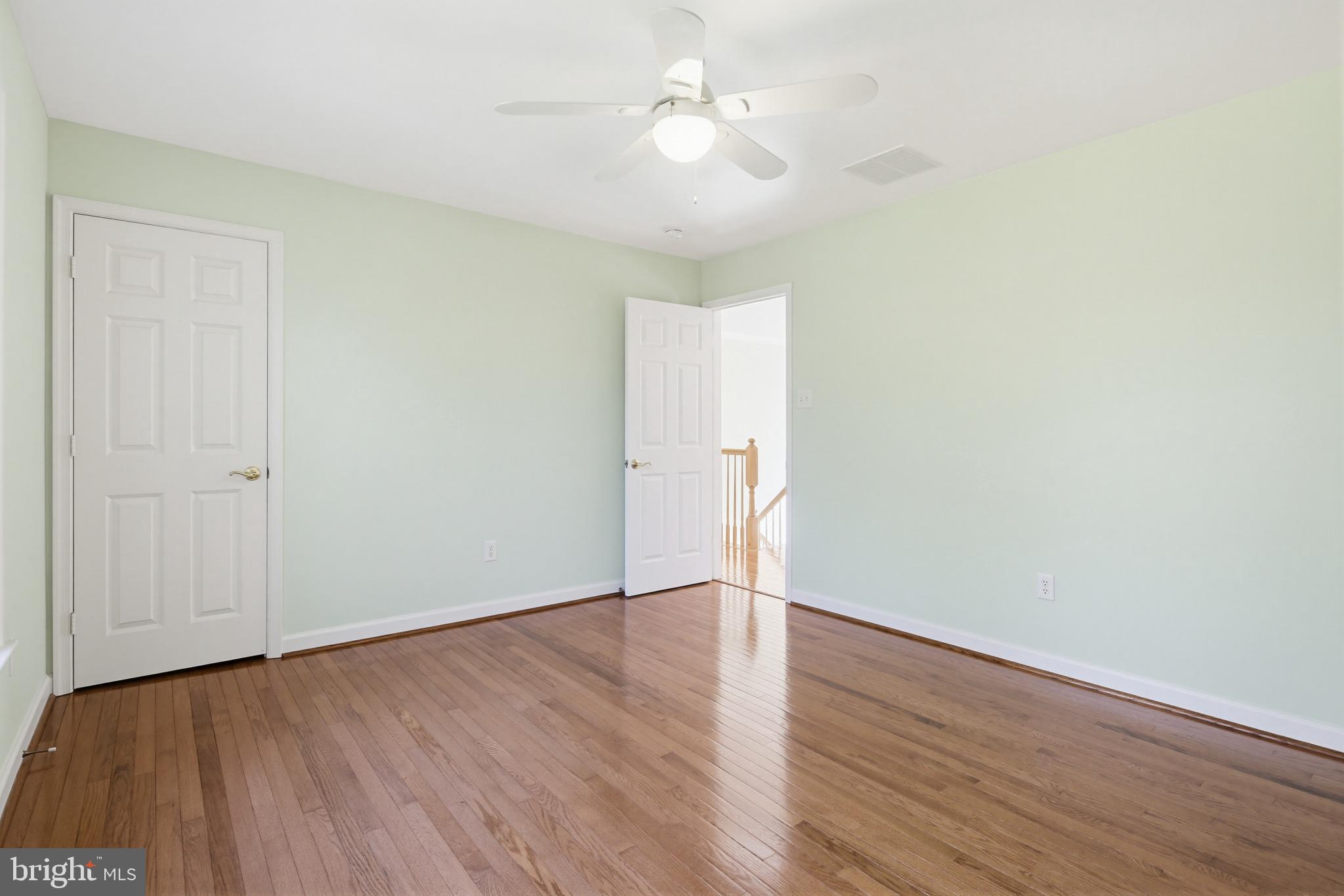 VILLAGE OF RIVER HILL - Residential