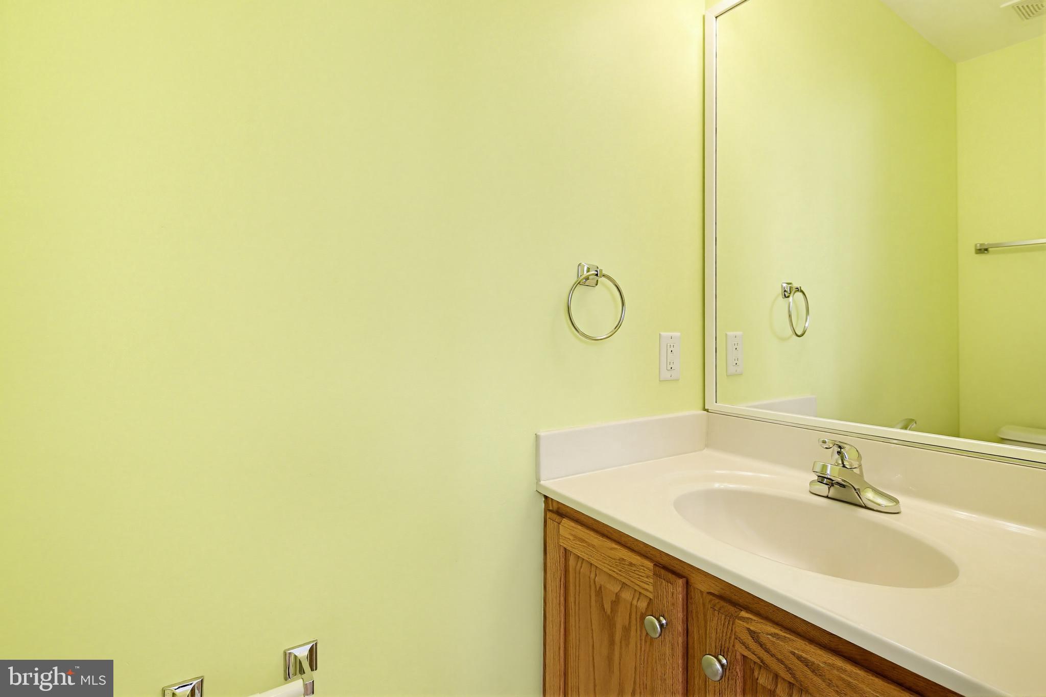 VILLAGE OF RIVER HILL - Residential