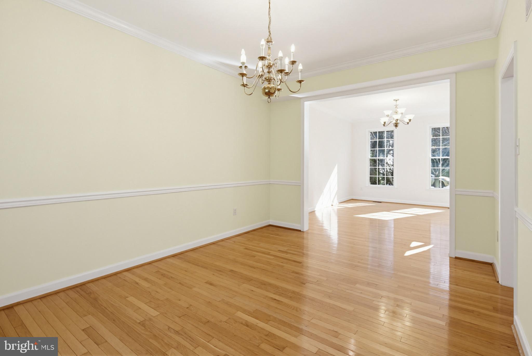 VILLAGE OF RIVER HILL - Residential