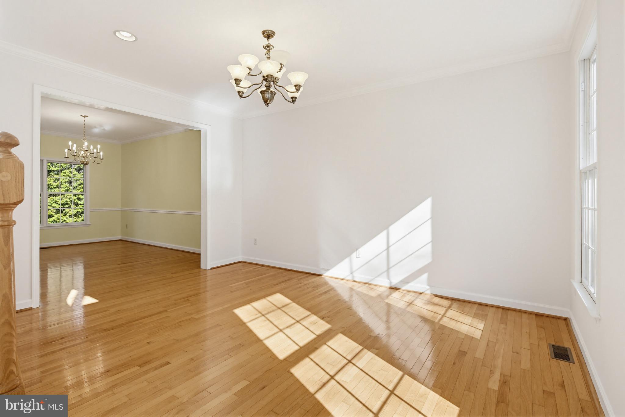 VILLAGE OF RIVER HILL - Residential