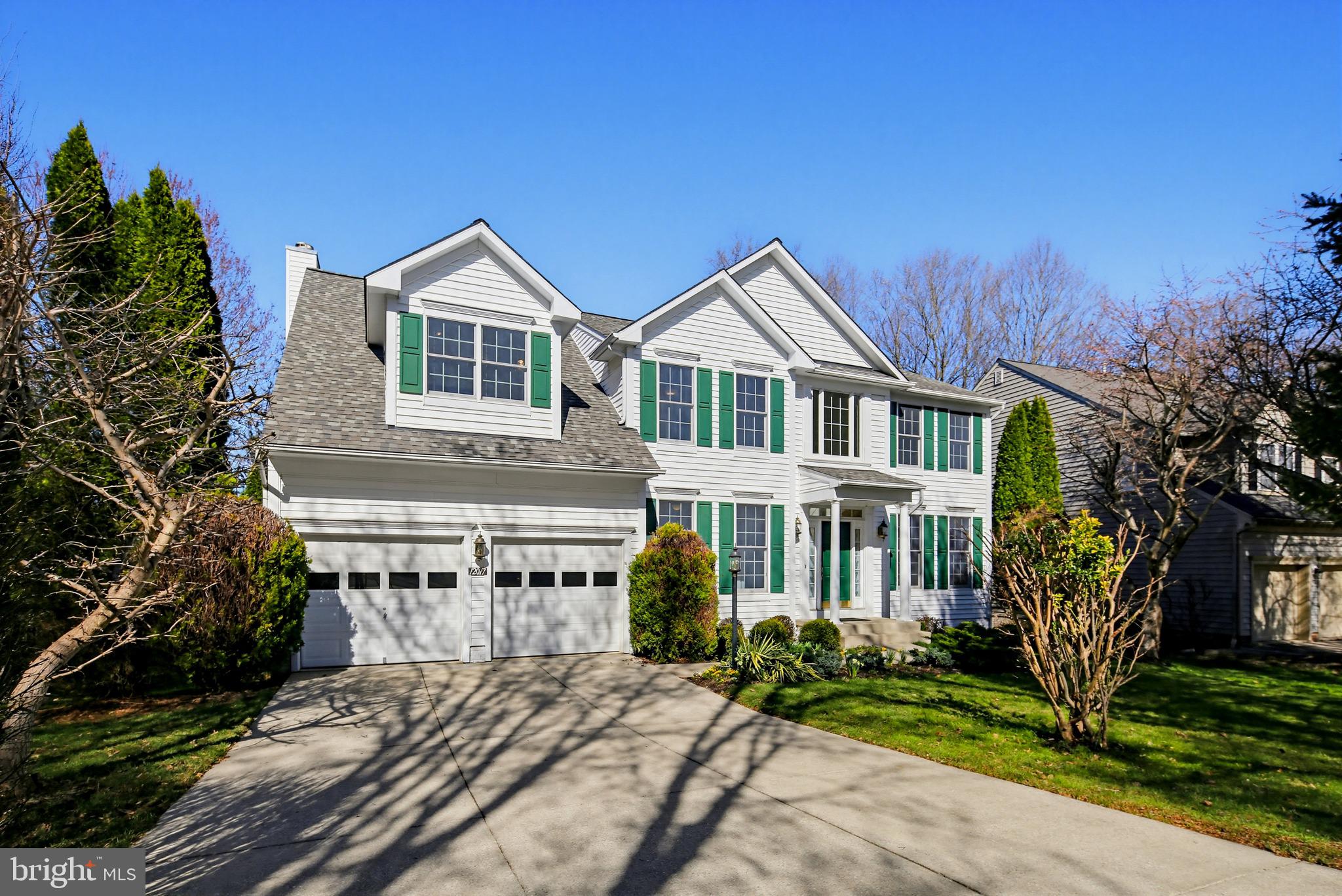 VILLAGE OF RIVER HILL - Residential