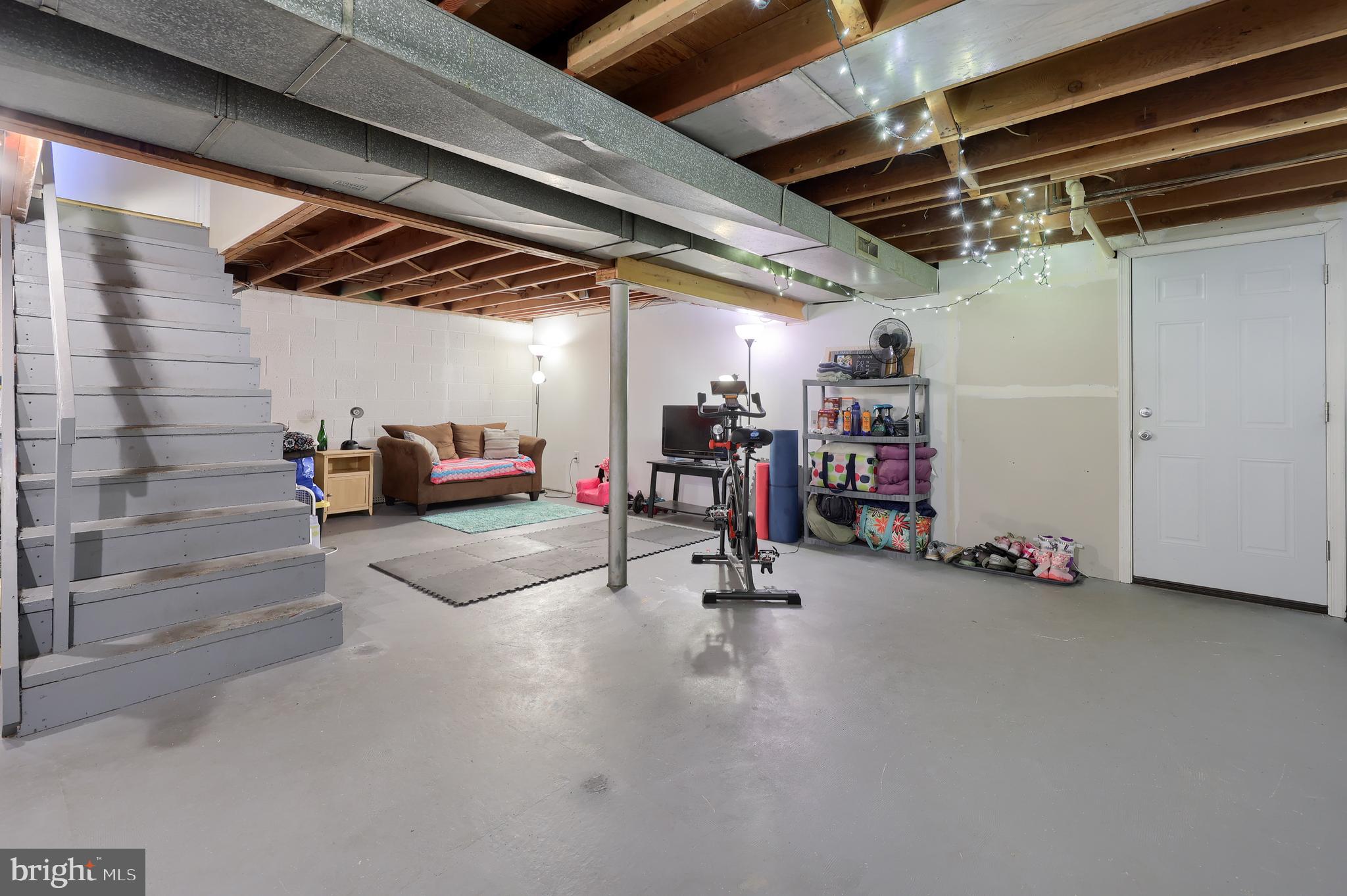 ELIZABETHTOWN BOROUGH - Residential