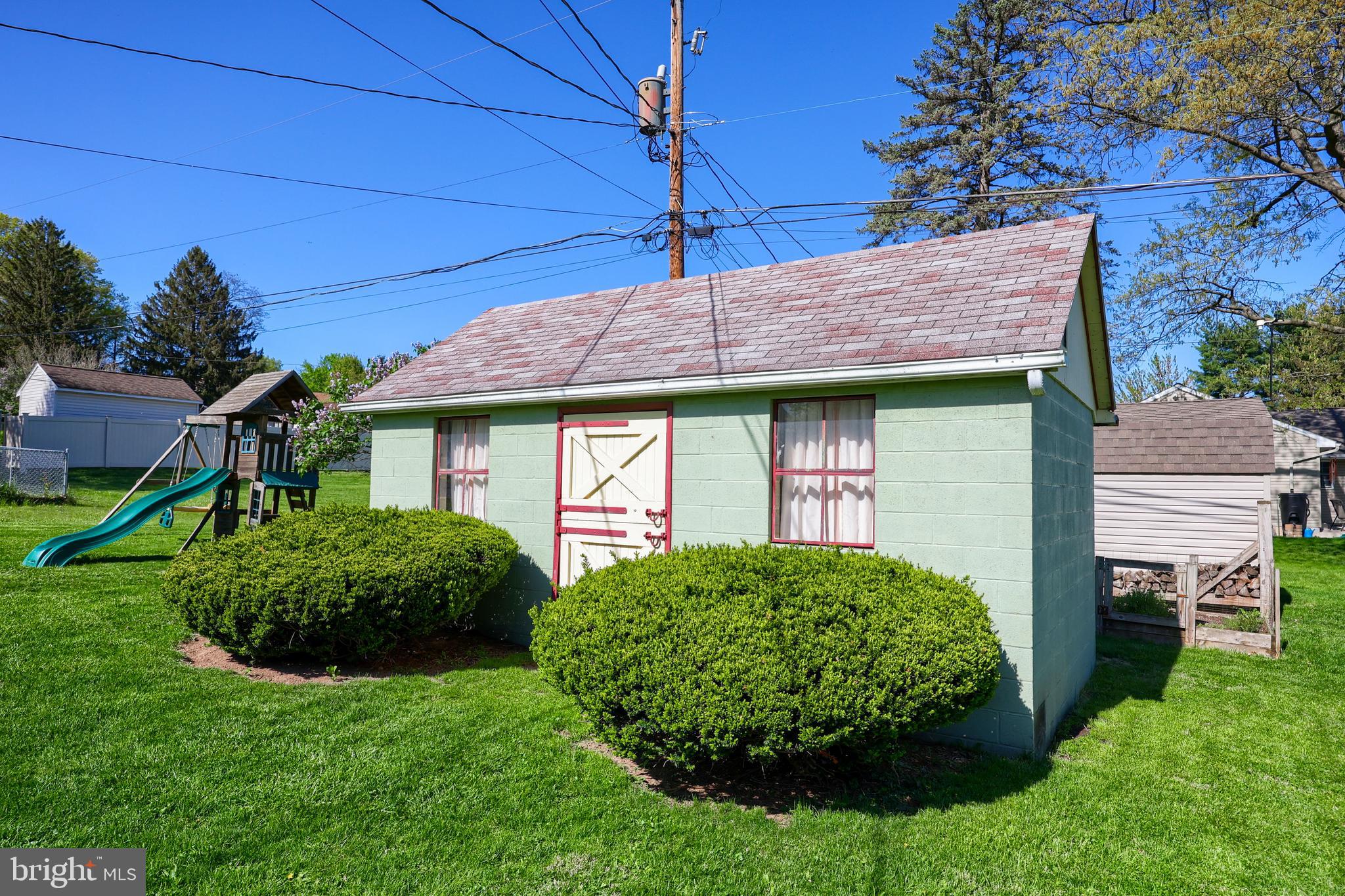 ELIZABETHTOWN BOROUGH - Residential
