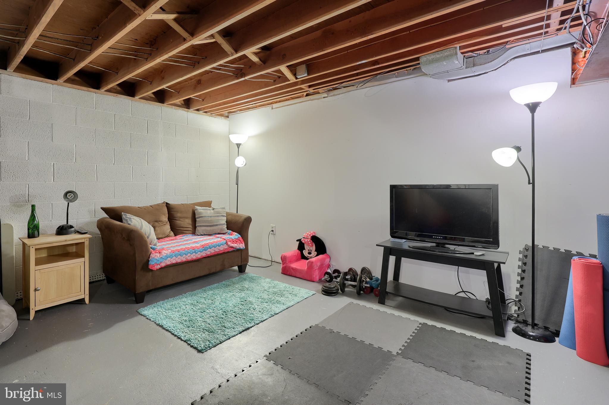 ELIZABETHTOWN BOROUGH - Residential