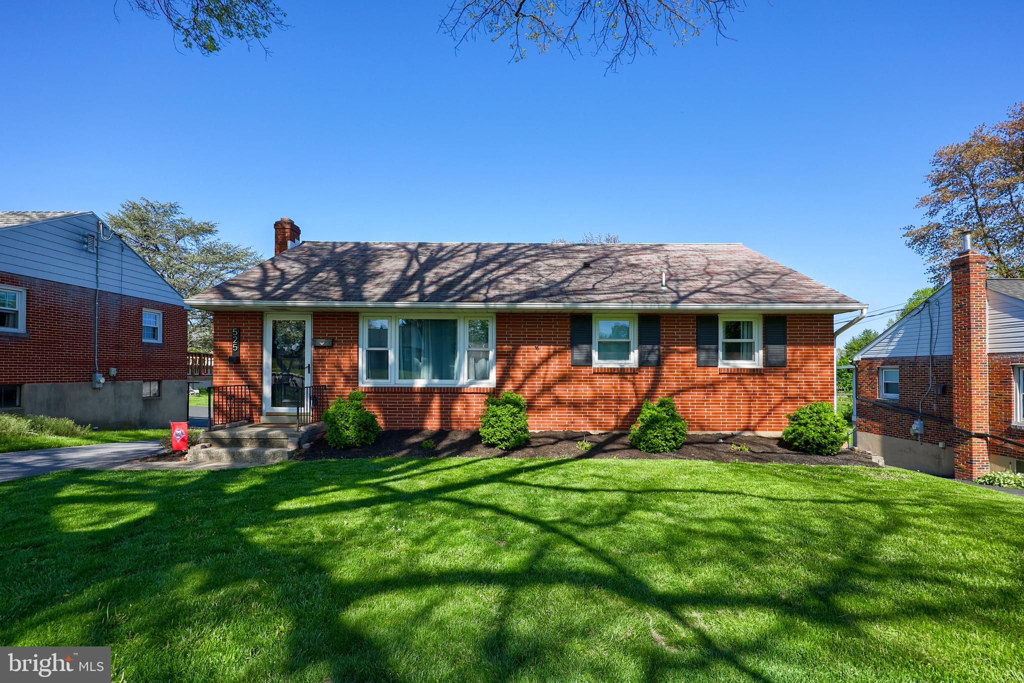 BEAUTIFUL 3 BEDROOM BRICK RANCHER IN HEART OF ELIZABETHTOWN*REMODELED KITCHEN FEATURES GRANITE COUNTERTOPS AND STAINLESS STEEL APPLIANCES*REPLACEMENT WINDOWS ON FIRST FLOOR*NEWER HEAT/CENTRAL AIR CONDITIONING*NEWER HOT WATER HEATER*NEWER ELECTRIC SERVICE*NEWER DRIVEWAY*ONE CAR GARAGE*REAR DECK OVERLOOKING PRIVATE, LEVEL REAR YARD*UTILITY SHED*FULL BASEMENT WITH UNFINISHED RECREATION AREA*