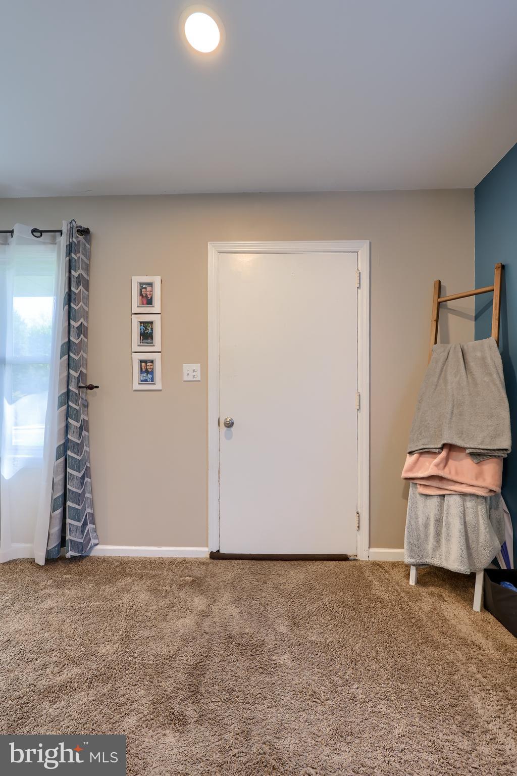 ELIZABETHTOWN BOROUGH - Residential