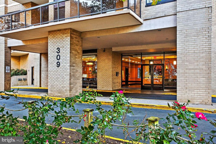 Spacious Split 2 Bedroom , Each with their own Bathroom. Renovated Kitchen and functional bathrooms. Enjoy Morning Sun from 13 foot Balcony. Have your morning coffee or a glass of wine in the evening to relax. Watergate's is known for its  Famous Amenities. Watergate at Landmark is located inside the "Beltway" and is on 36 Beautifully Landscaped & Gated Acres. Here are some of what makes Watergate a one-of-a kind, Wonderfully, Comfortable Lifestyle: Indoor Pool with Lap lanes, Social Area and Jacuzzi, Free Shuttle to Van Dorn Metro (Blue Line), Convenience Store, Restaurant, Fitness Center, Saunas, Billiards, Ping Pong, Indoor Golf Driving Room, Library, Community Center, Activities for All Ages, Sprawling Outdoor Pool with Lap-lanes, Diving Area and Social Area, Gazebos, Over a Mile of Jog/Walking Path, Tot Lot, 4 Outdoor lighted Tennis Courts, 2 Indoor Tennis Courts, 2 Indoor Pickleball Courts, 4 Outdoor Lighted Pickleball Courts, Racquetball, Picnic Areas & Grills, Award Winning Landscaping, Car Washing Area, Basketball Court and Much More! Located just over a Mile from Metro and Minutes to Pentagon, Del Ray, Old Town and DC.