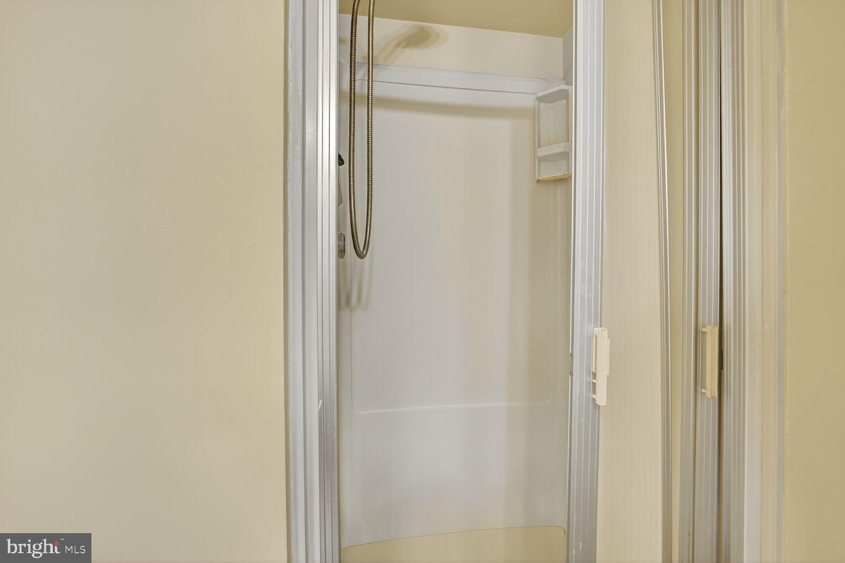 WATERGATE AT LANDMARK - Residential