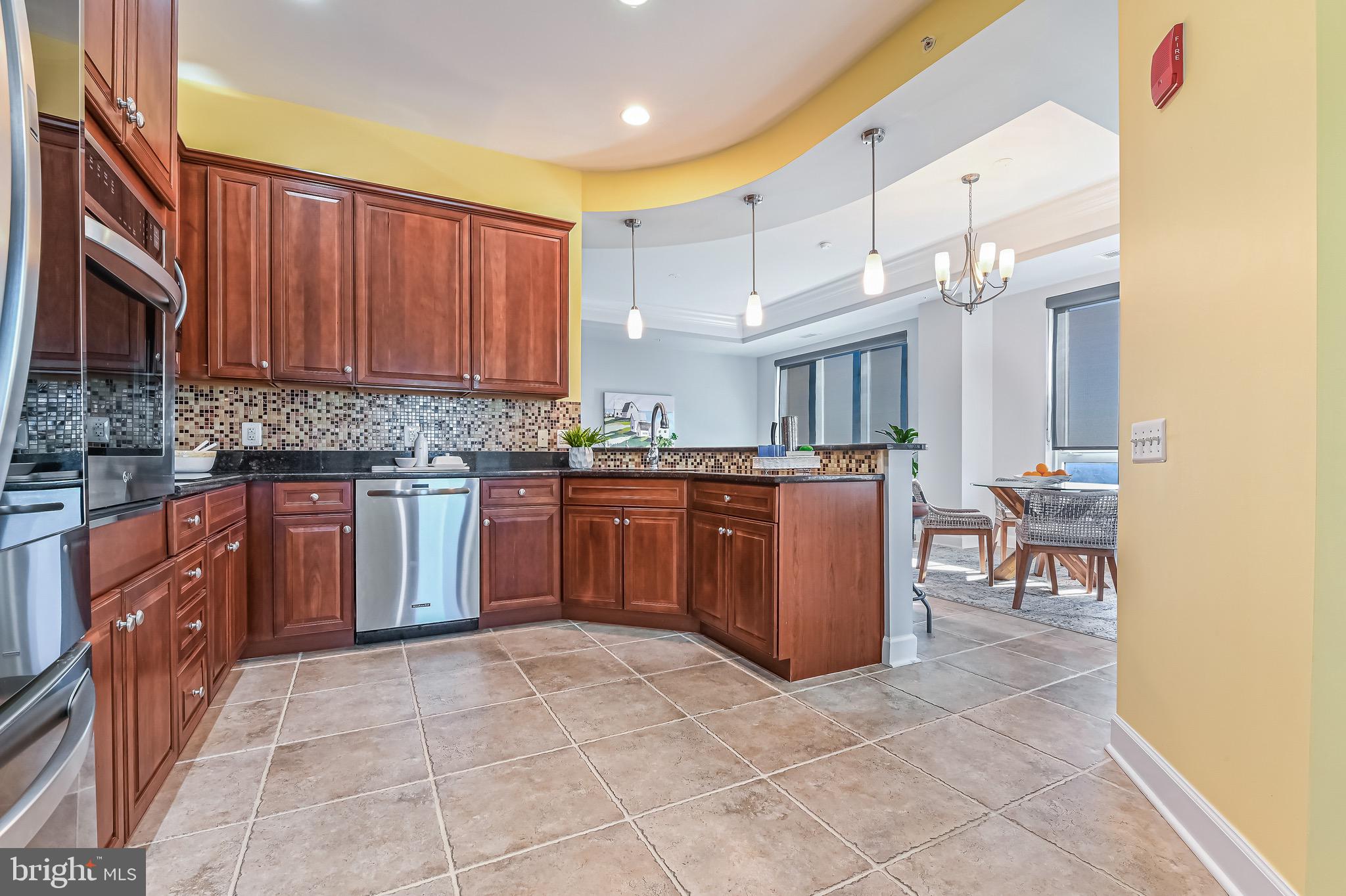 GRANDVIEW AT ANNAPOLIS TOWNE CENTRE - Residential