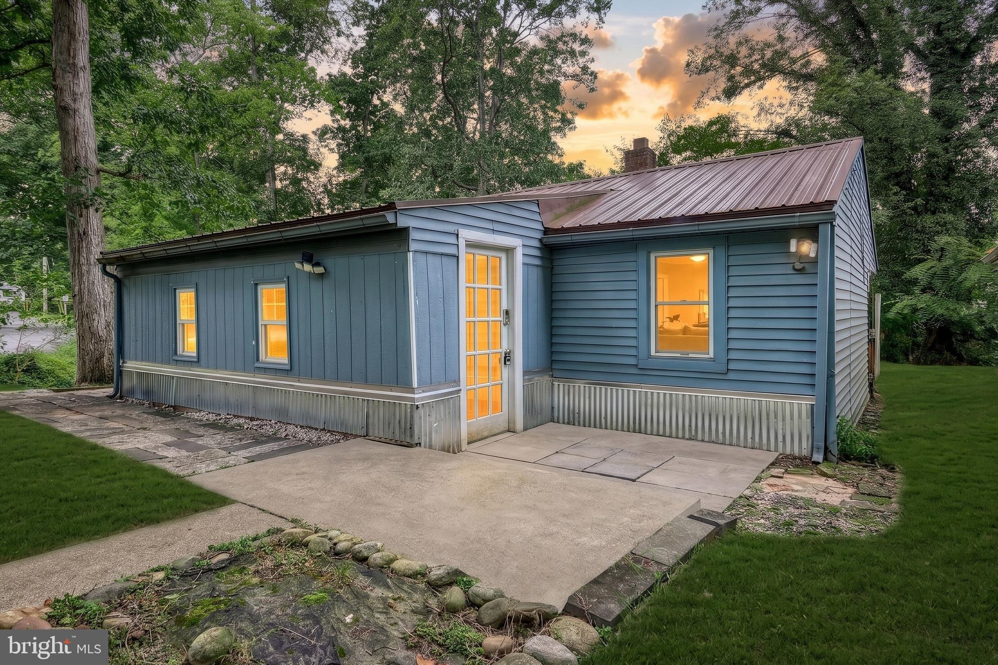 2451 LOG CABIN ROAD