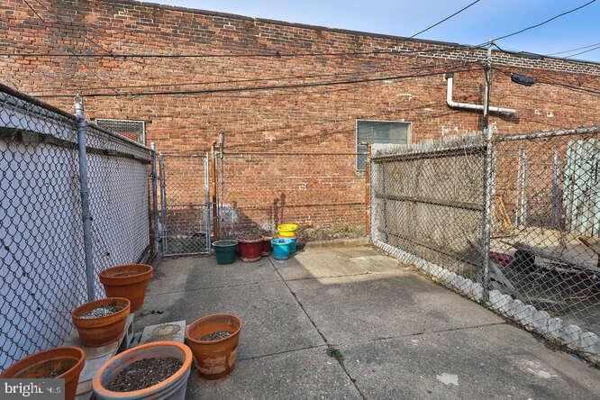 PORT RICHMOND - Residential