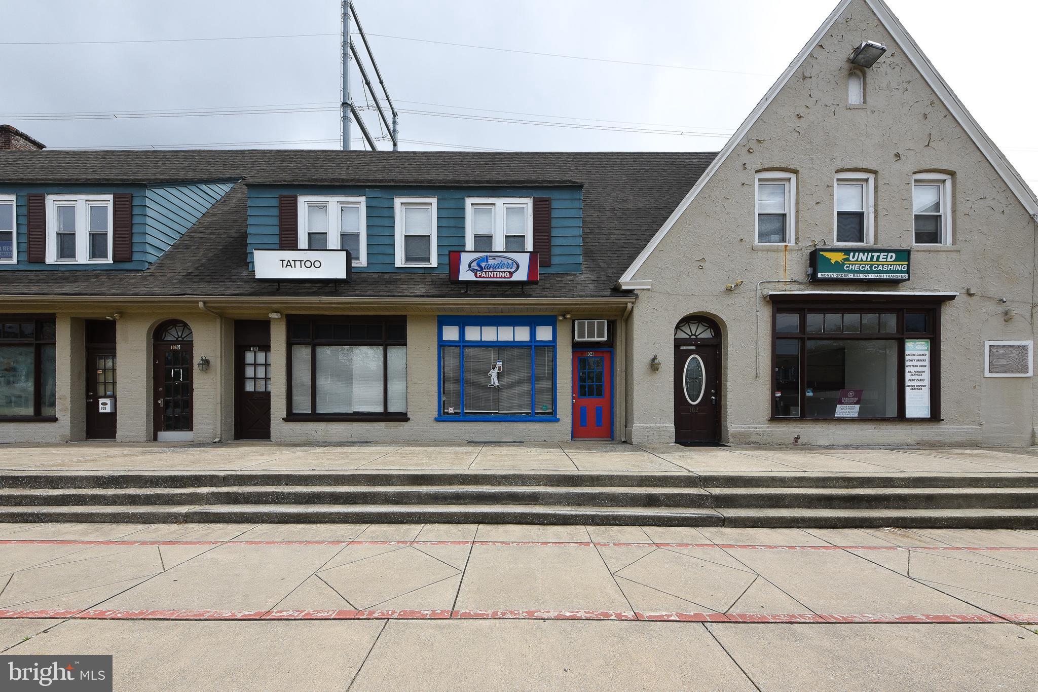104 NEW BROADWAY
