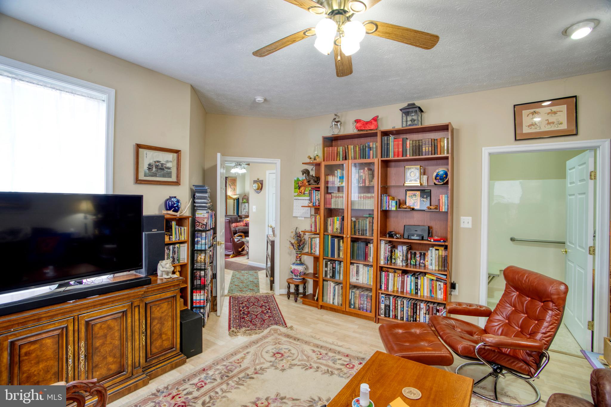 GREEN MANOR ESTATES - Residential