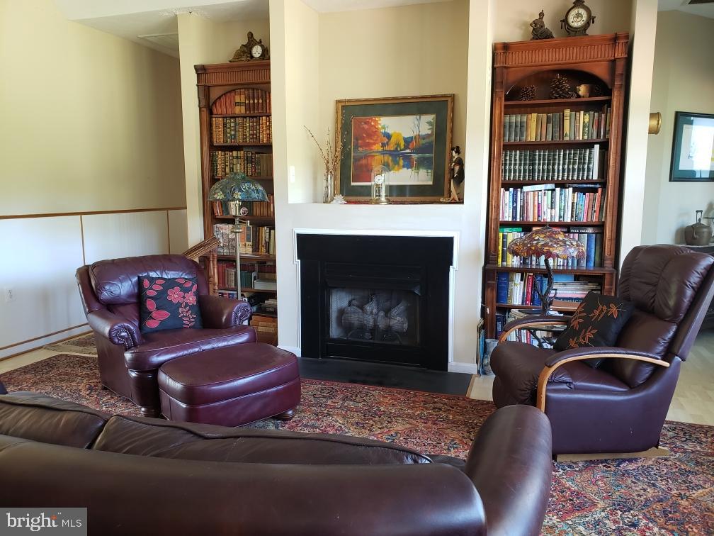 GREEN MANOR ESTATES - Residential