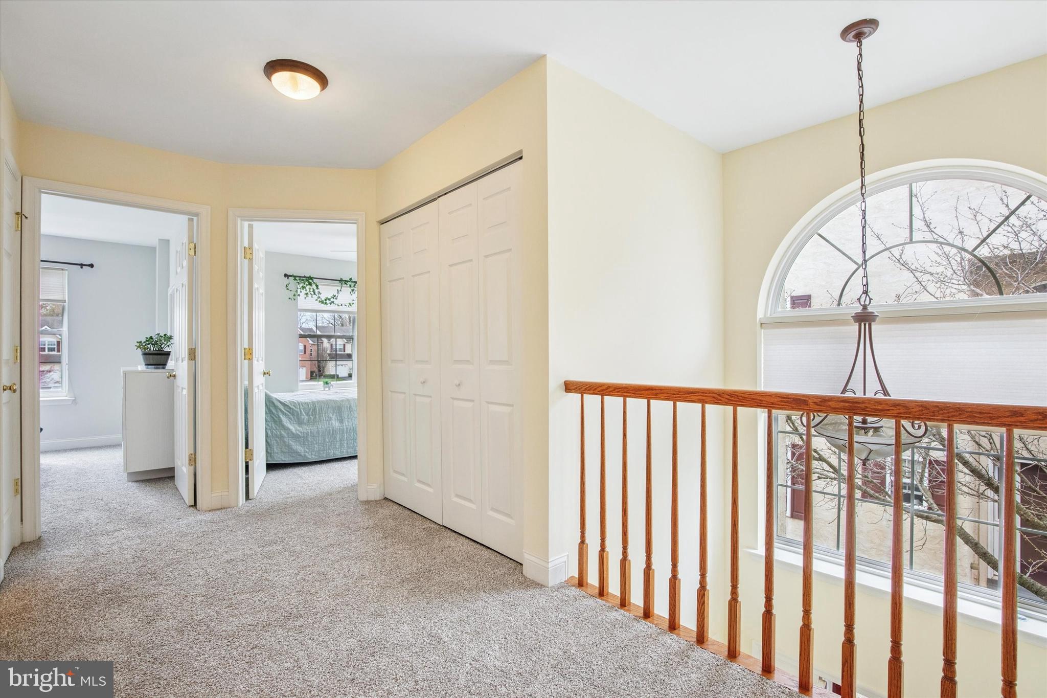 PRESTON COURT - Residential