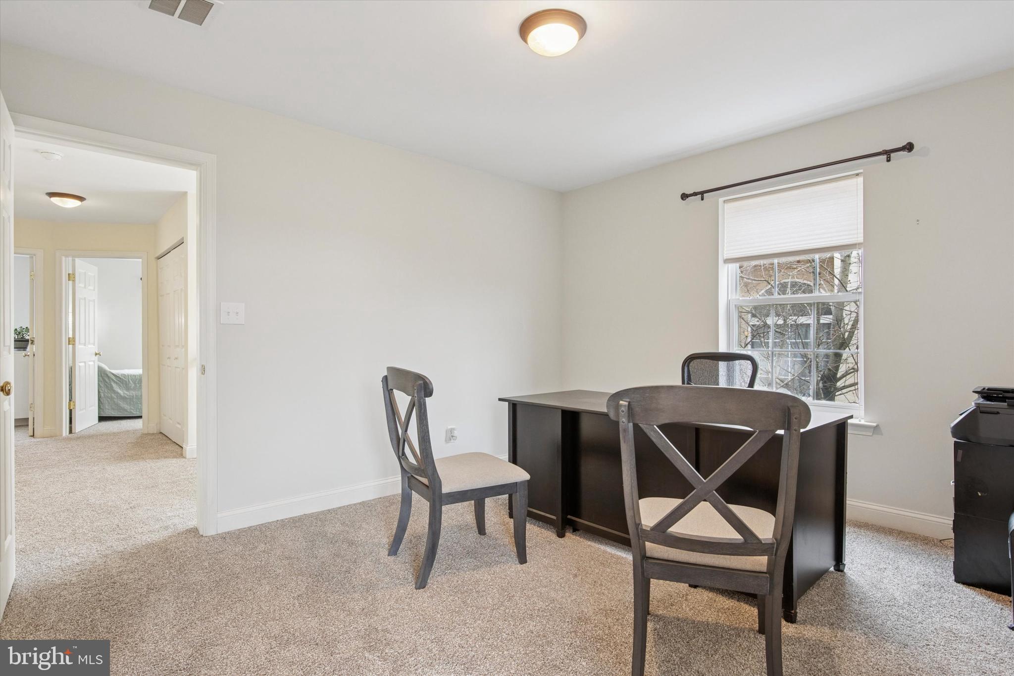 PRESTON COURT - Residential