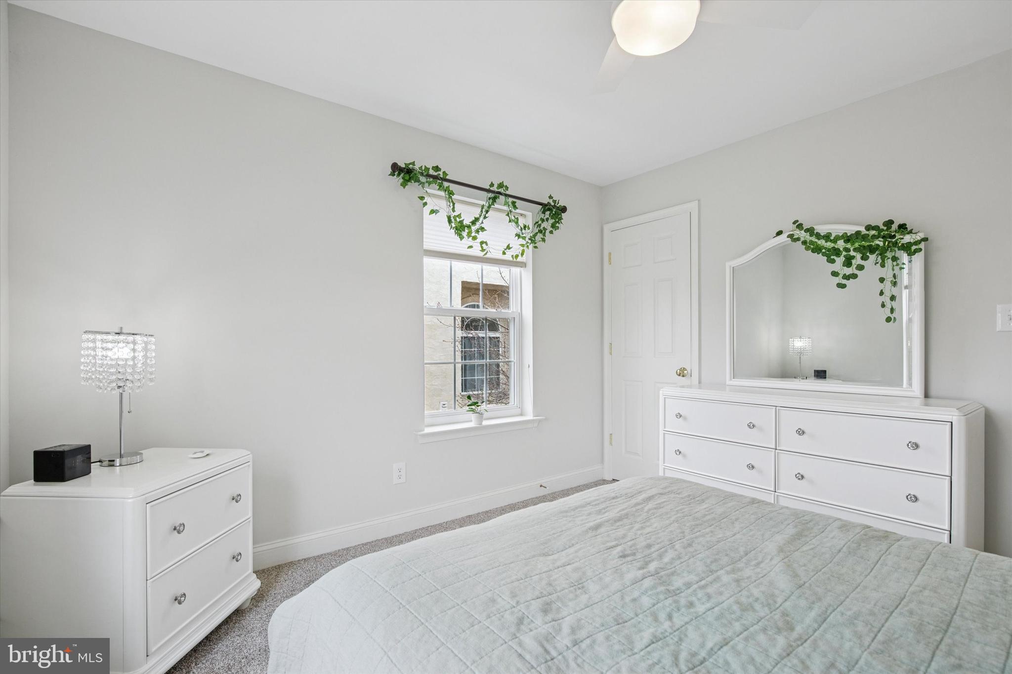 PRESTON COURT - Residential