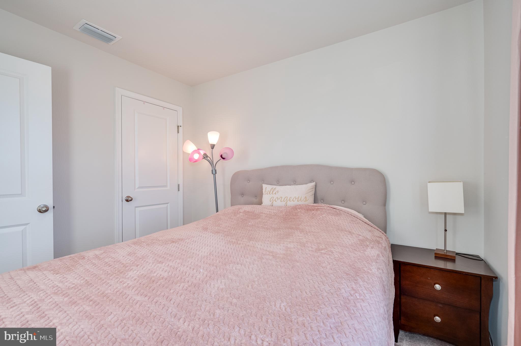 THE LAKES AT MARTINSBURG - Residential